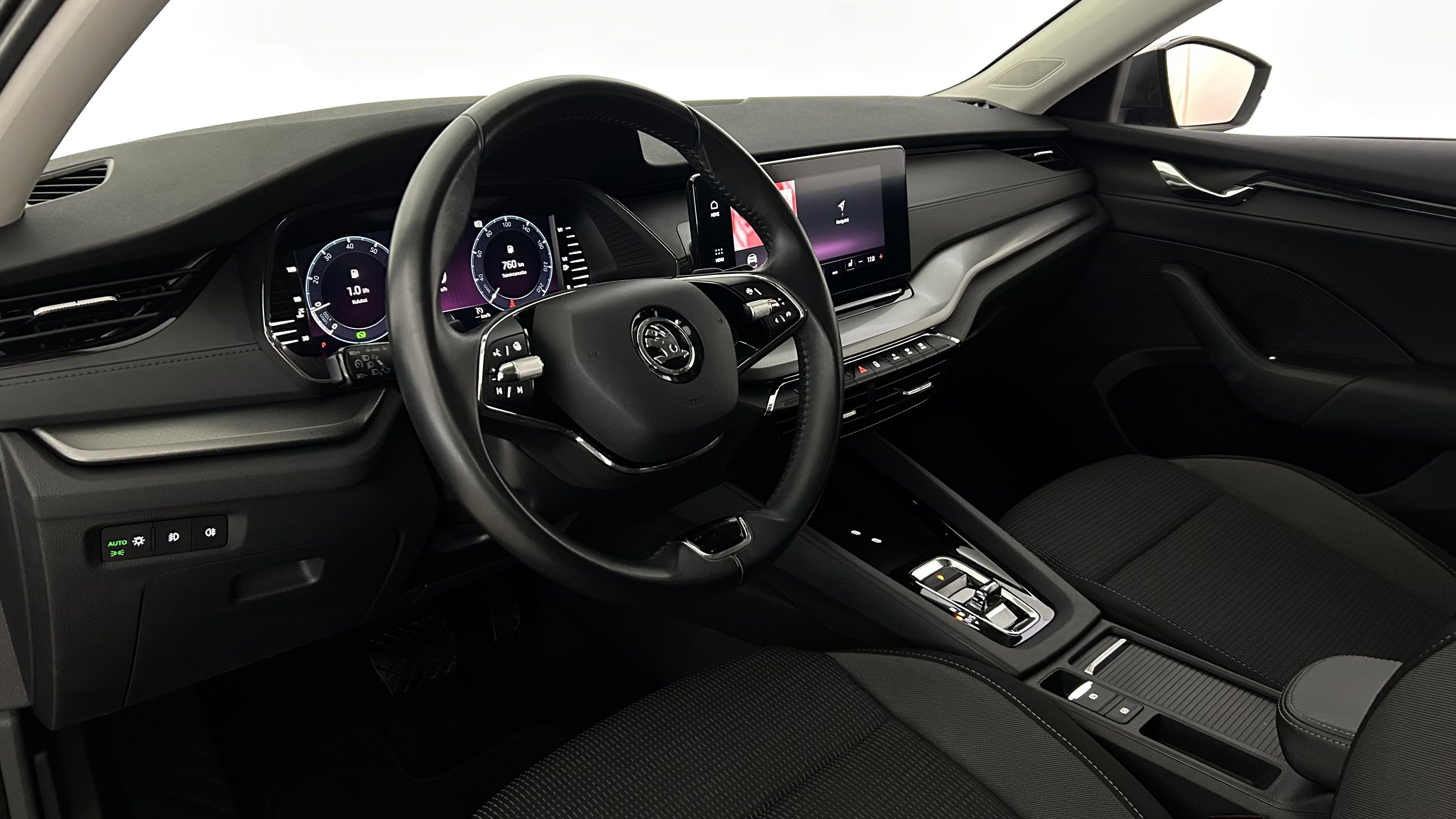 Skoda Octavia 2023, kuva 7/24