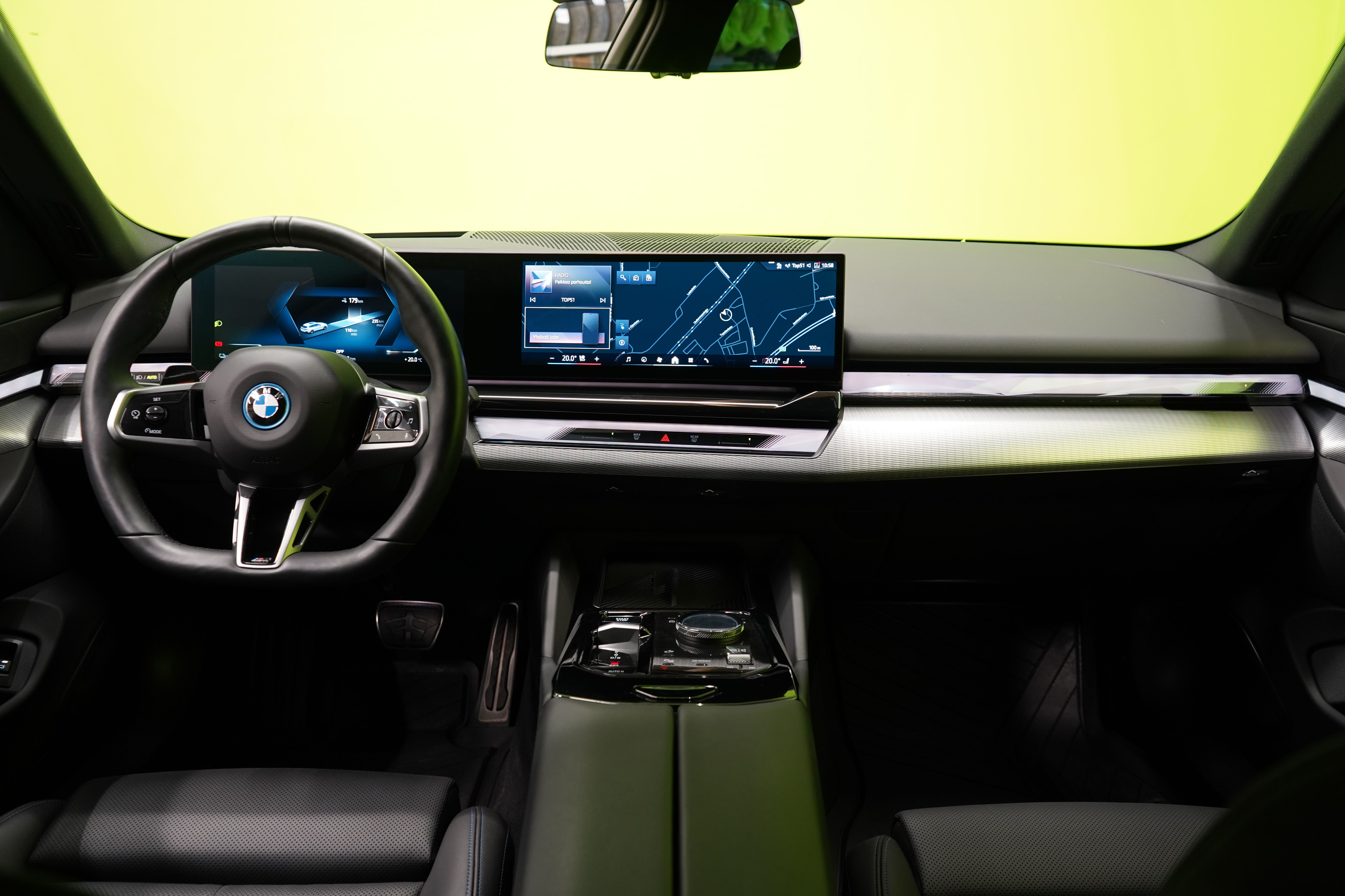 BMW i5 G61 Touring eDrive40 M Sport 2025, kuva 7/33
