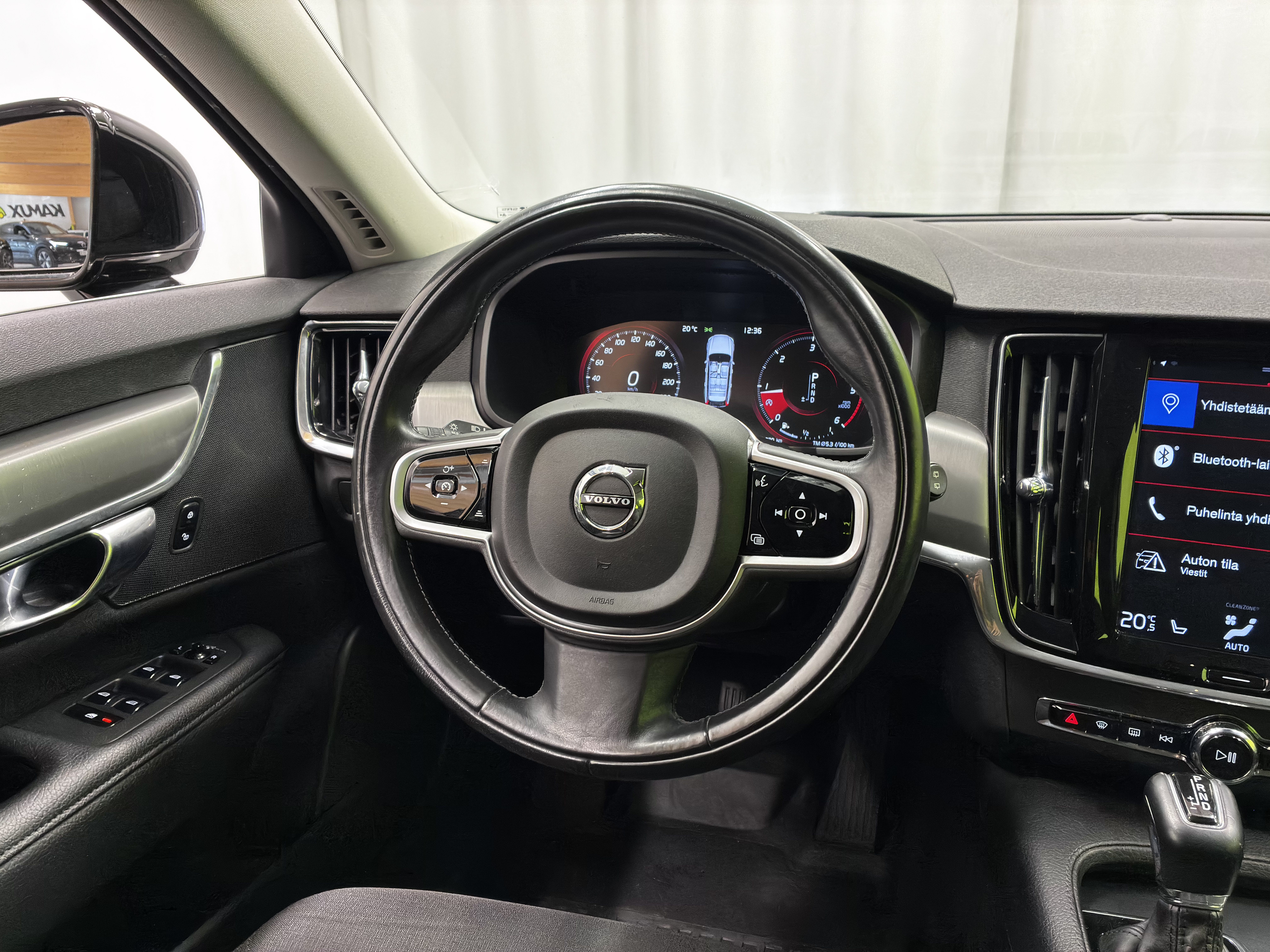 Volvo V90 V90 D3 Momentum aut 2019, kuva 7/19