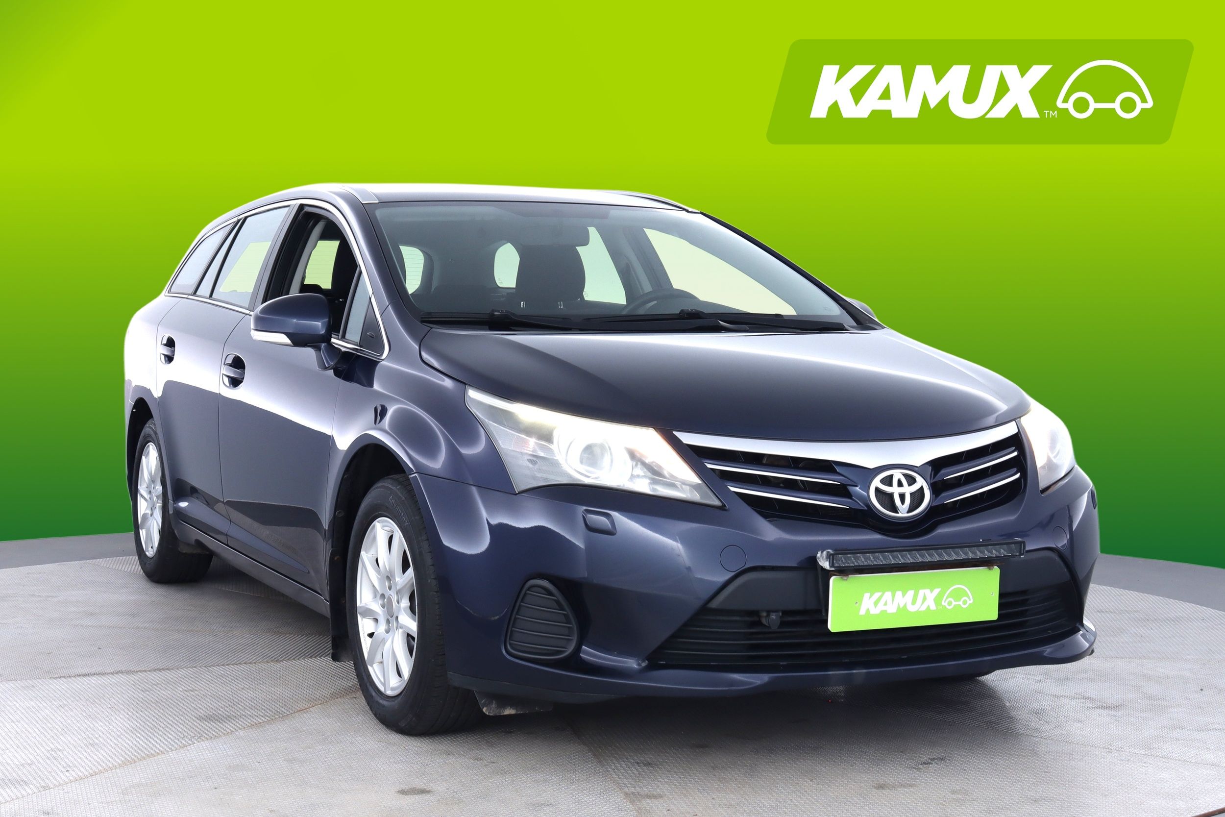 Toyota Avensis 2013, photo 6/17