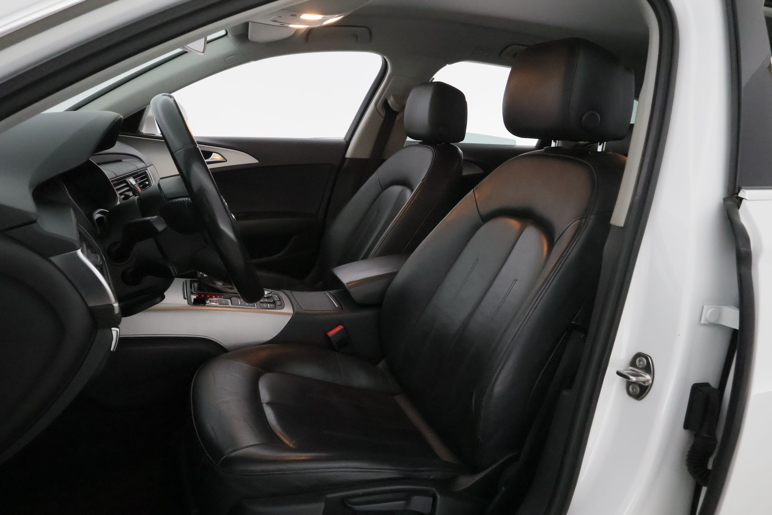 Audi A6 2012, kuva 7/23