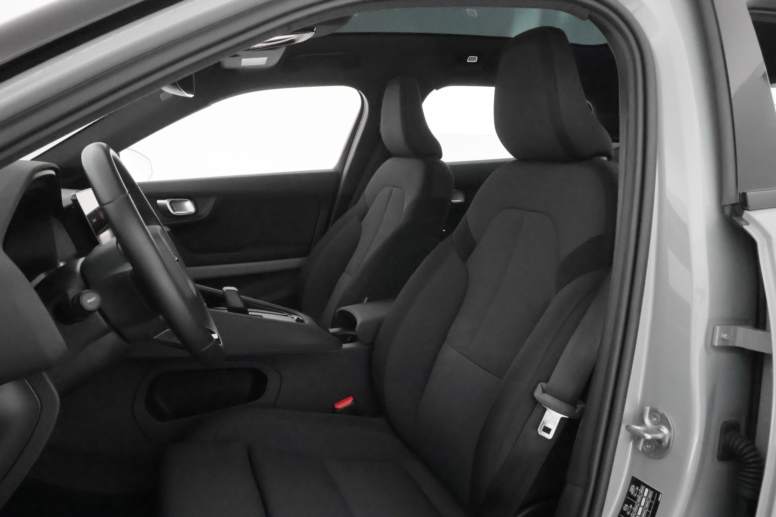 Polestar 2 2025, photo 7/27