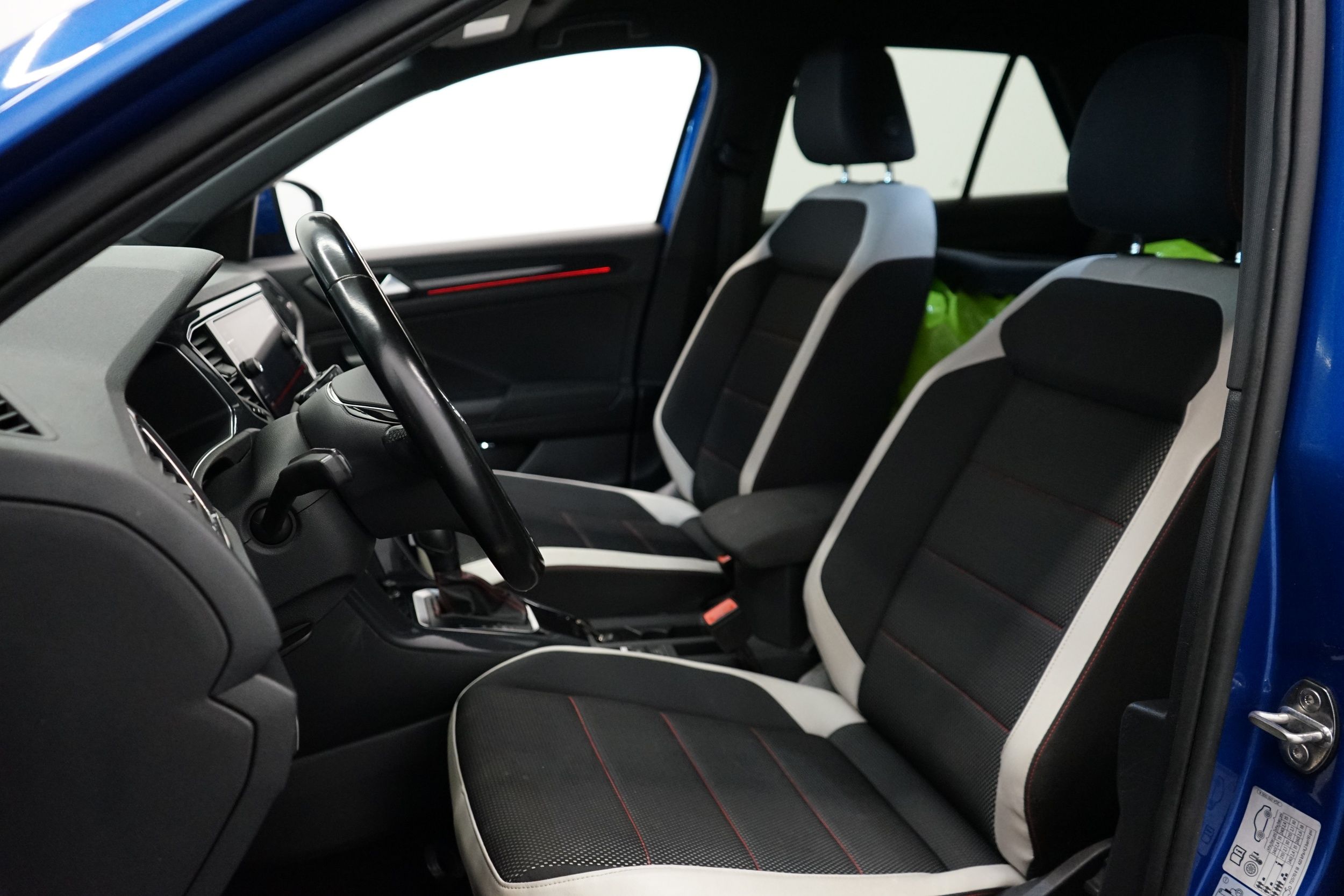 Volkswagen T-Roc 2020, kuva 5/20