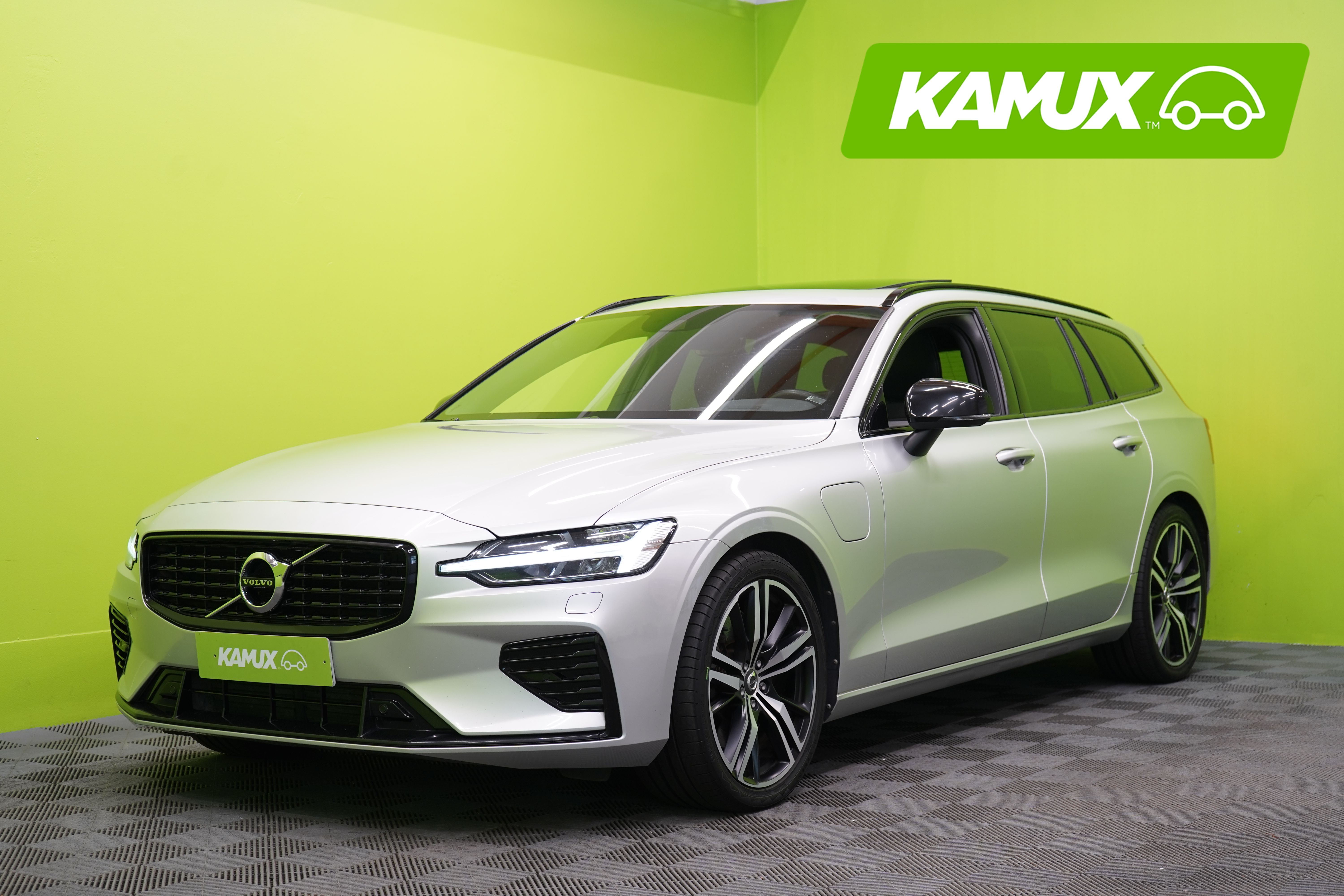 Volvo V60 2022, photo 5/38