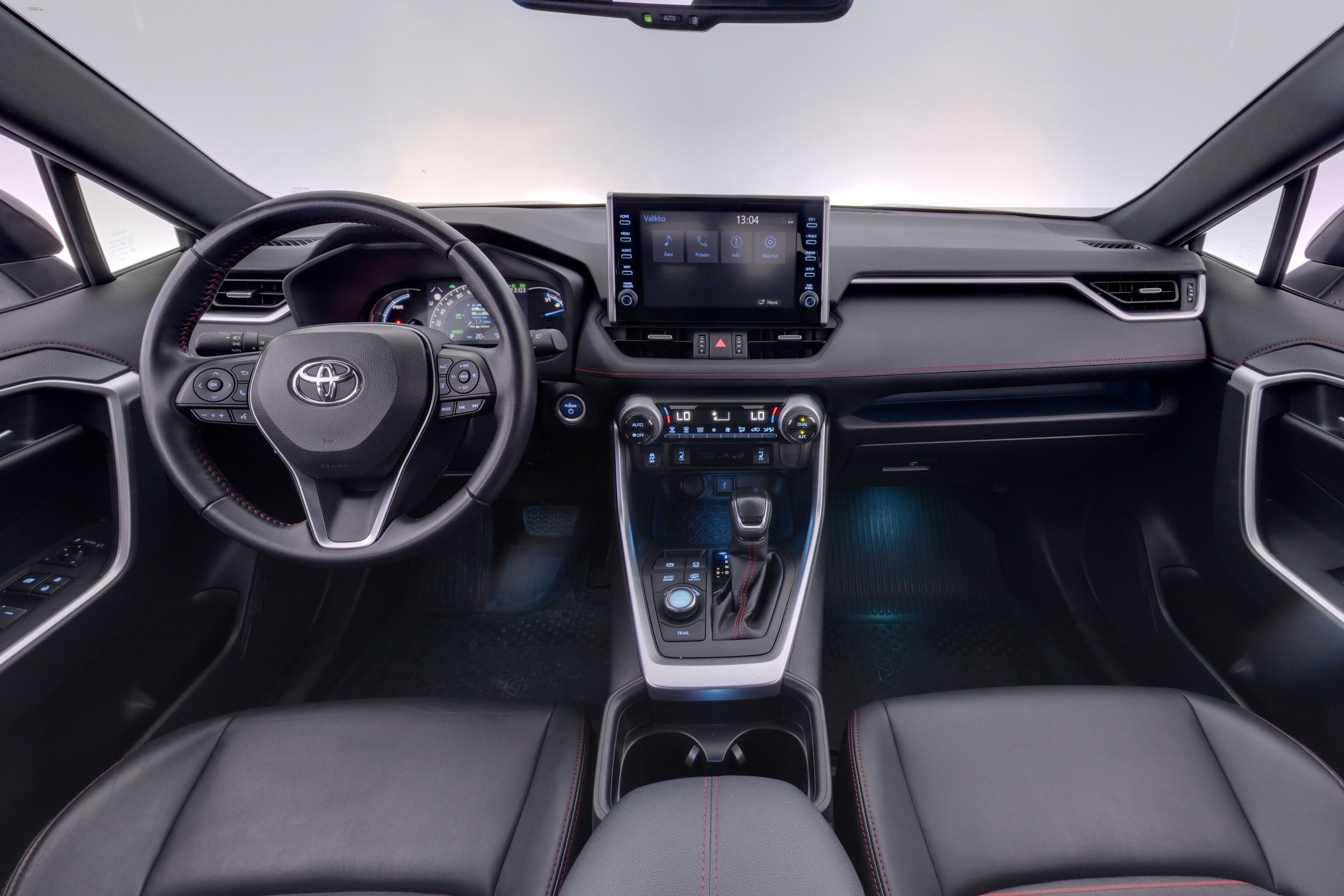 Toyota RAV4 Plug-In 2021, kuva 7/33