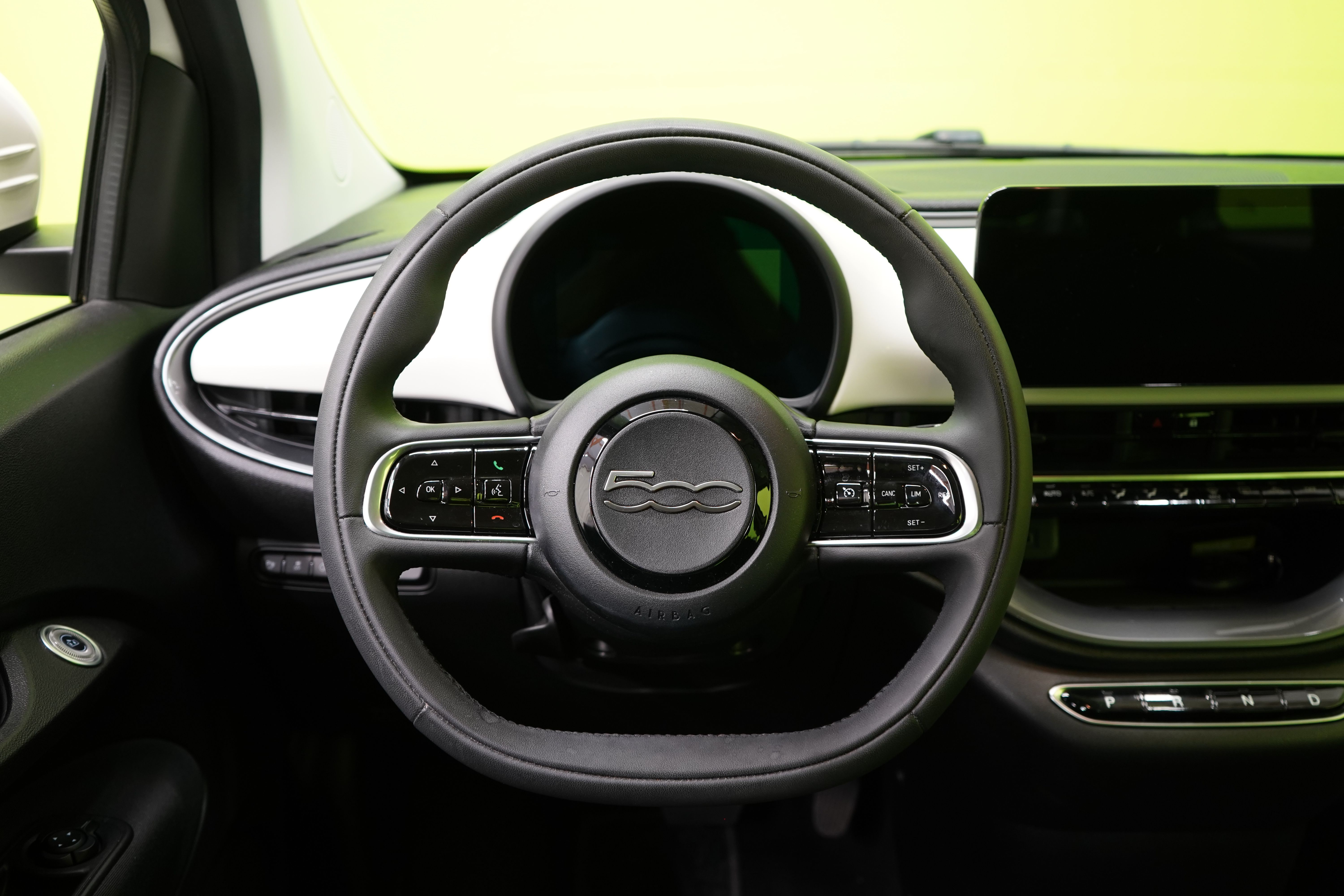 Fiat 500E 500e 42 kWh 2023, kuva 7/23