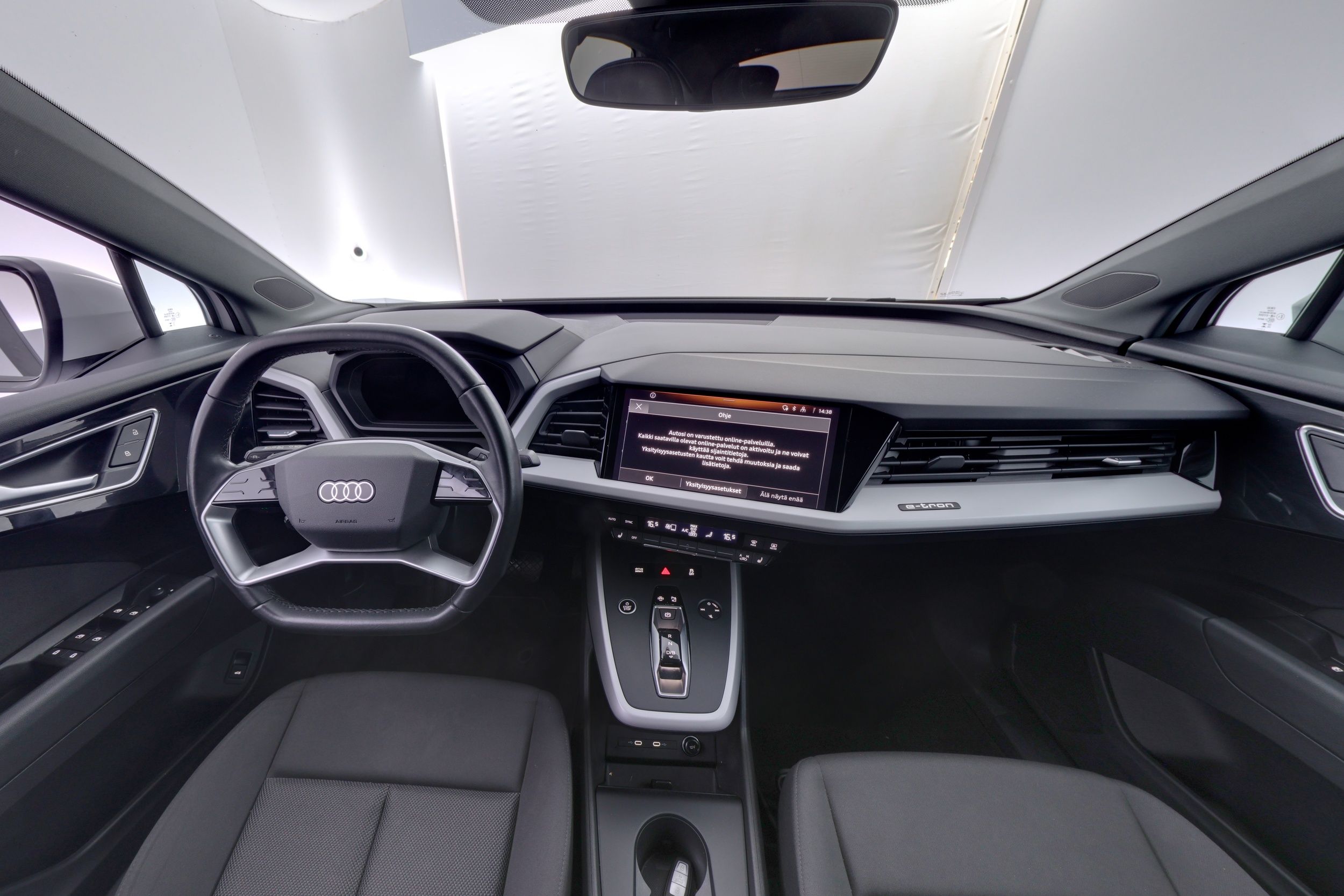 Audi Q4 e-tron 40 e-tron Sportback 2023, kuva 7/25