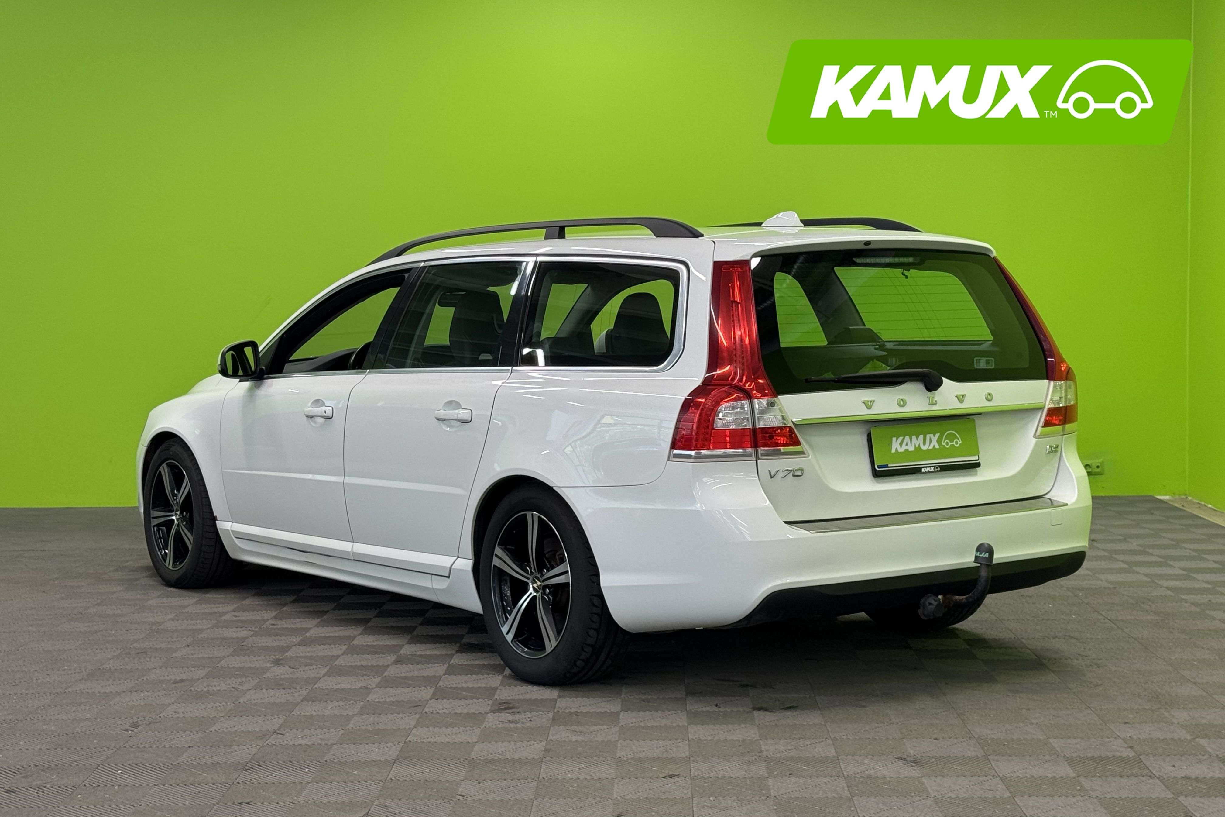 Volvo V70 D2 Momentum aut 2014, kuva 4/34