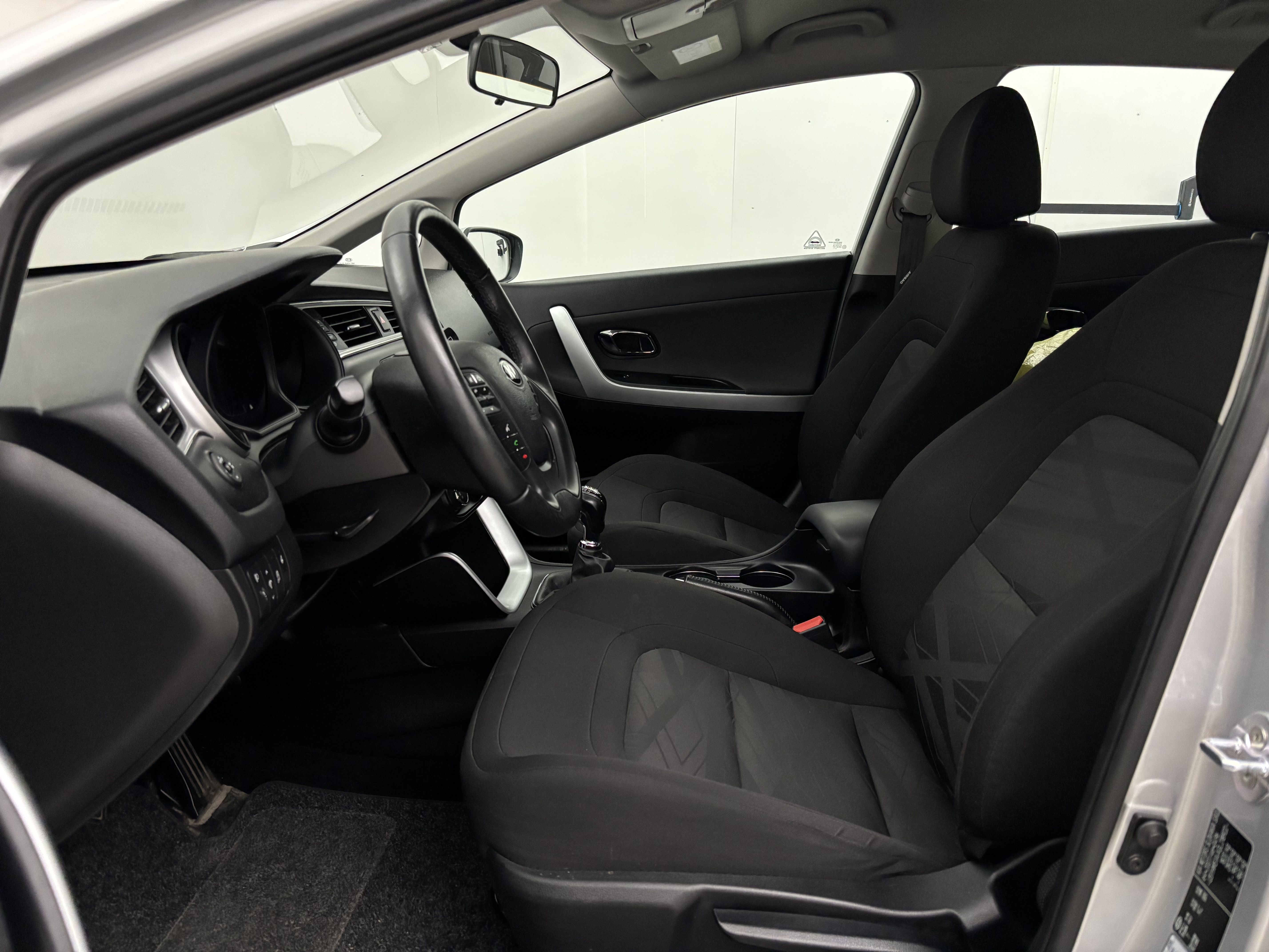 Kia Ceed 1,0 ISG 100hv LX 5D EcoDynamics 2016, kuva 7/16