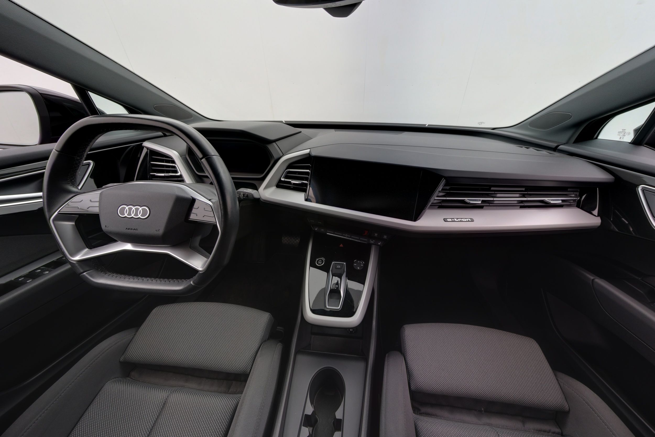 Audi Q4 e-tron 50 quattro 2023, kuva 7/17