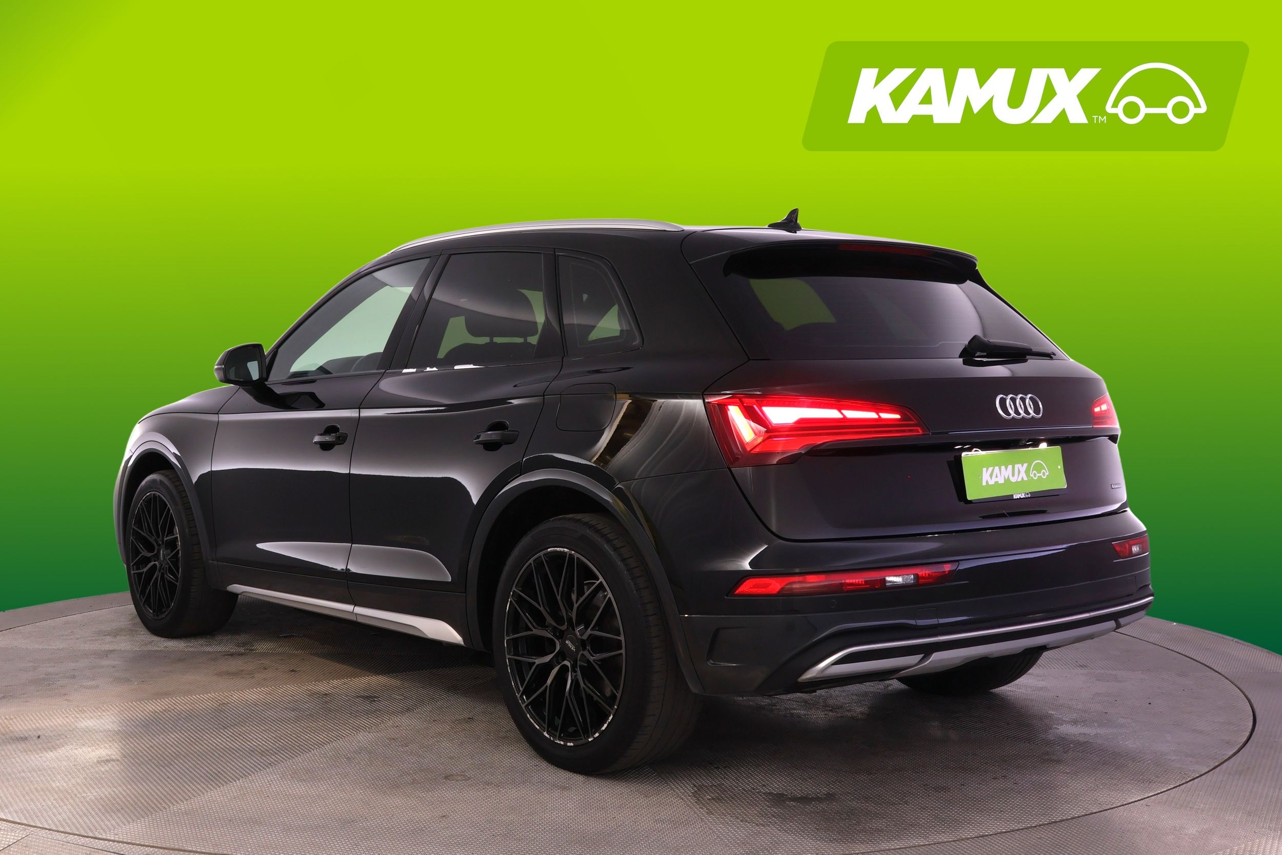 Audi Q5 2021, photo 4/36