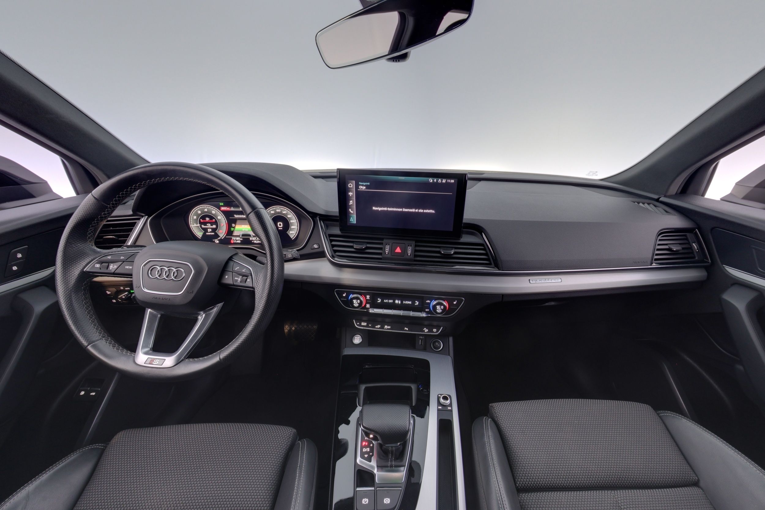 Audi Q5 2021, photo 7/36
