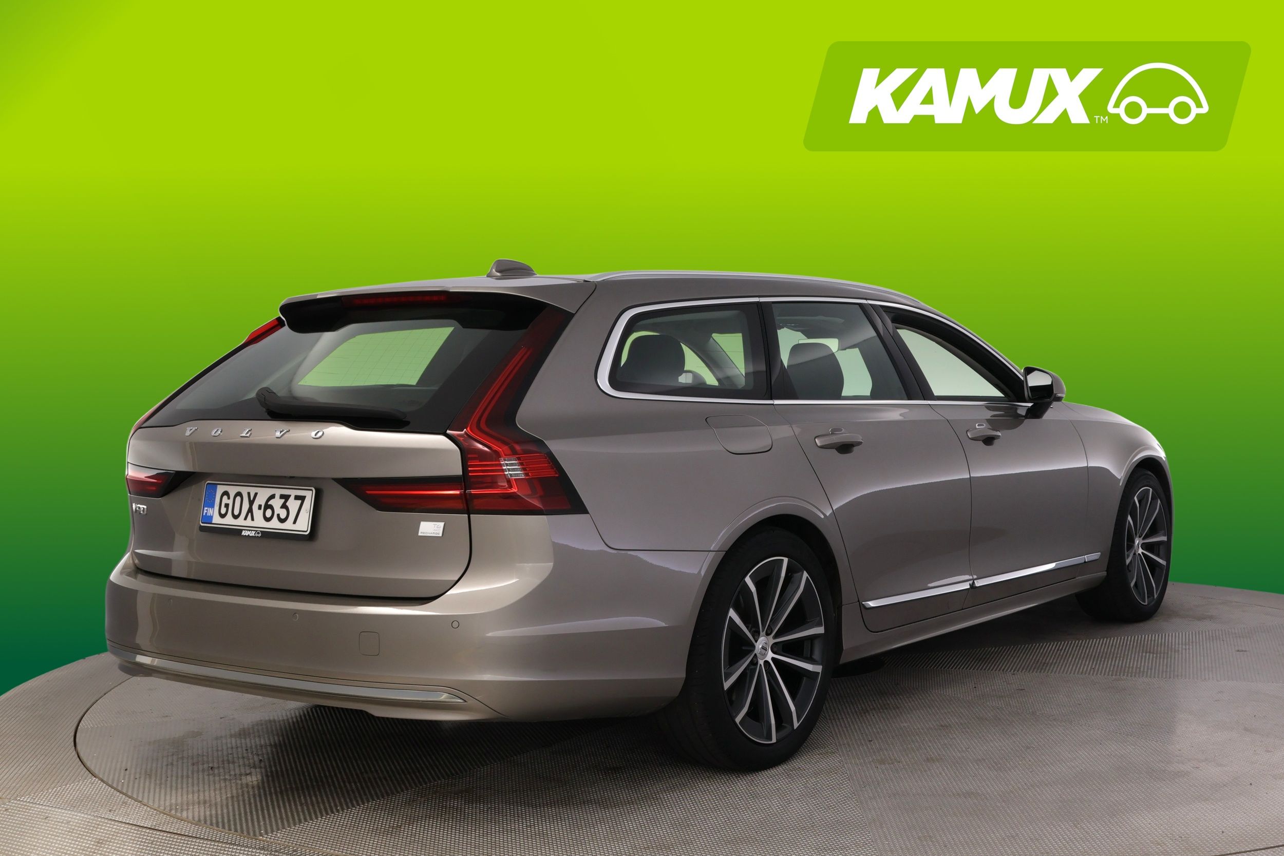 Volvo V90 2021, photo 3/24
