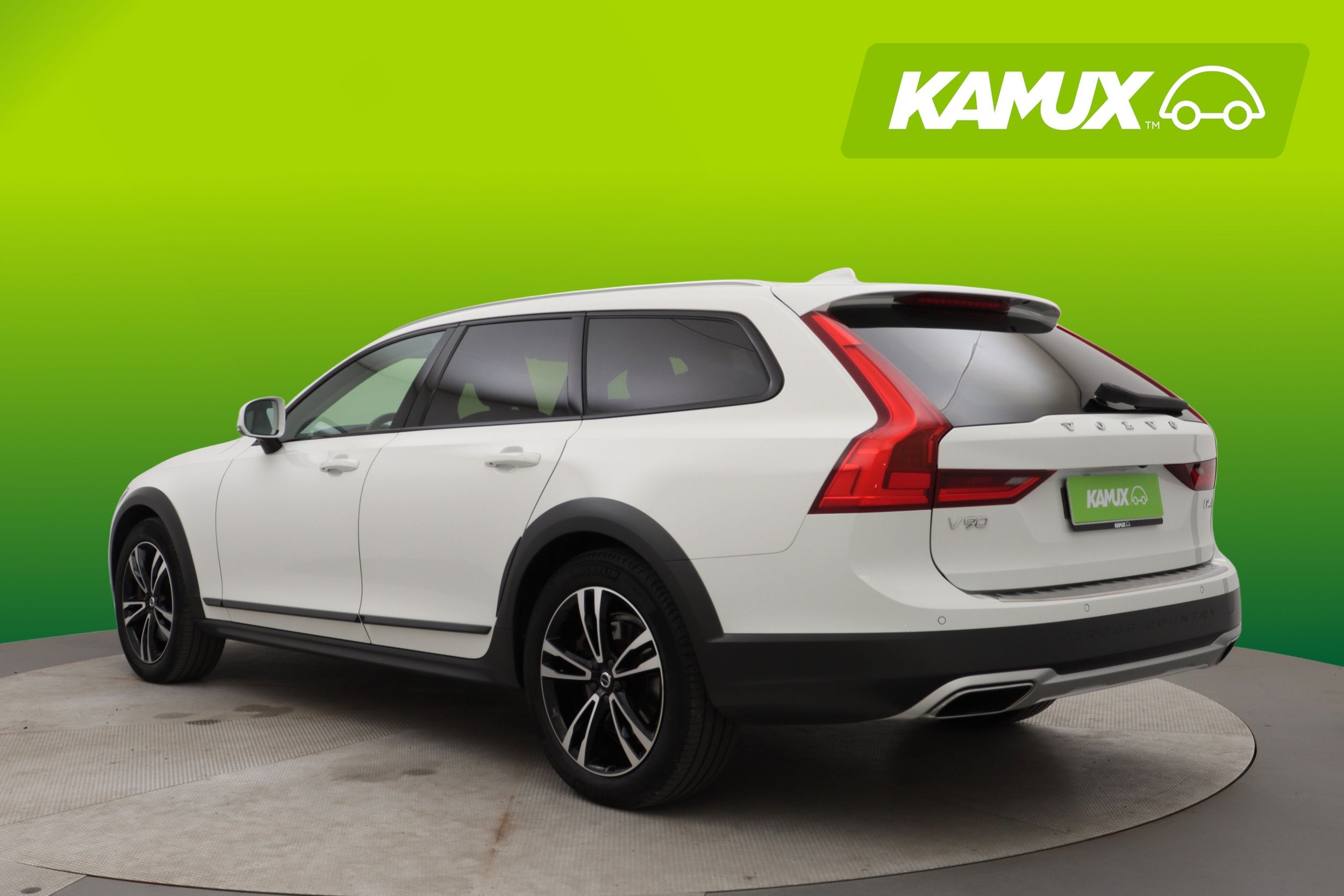 Volvo V90 Cross Country D4 AWD Plus aut 2019, kuva 4/32