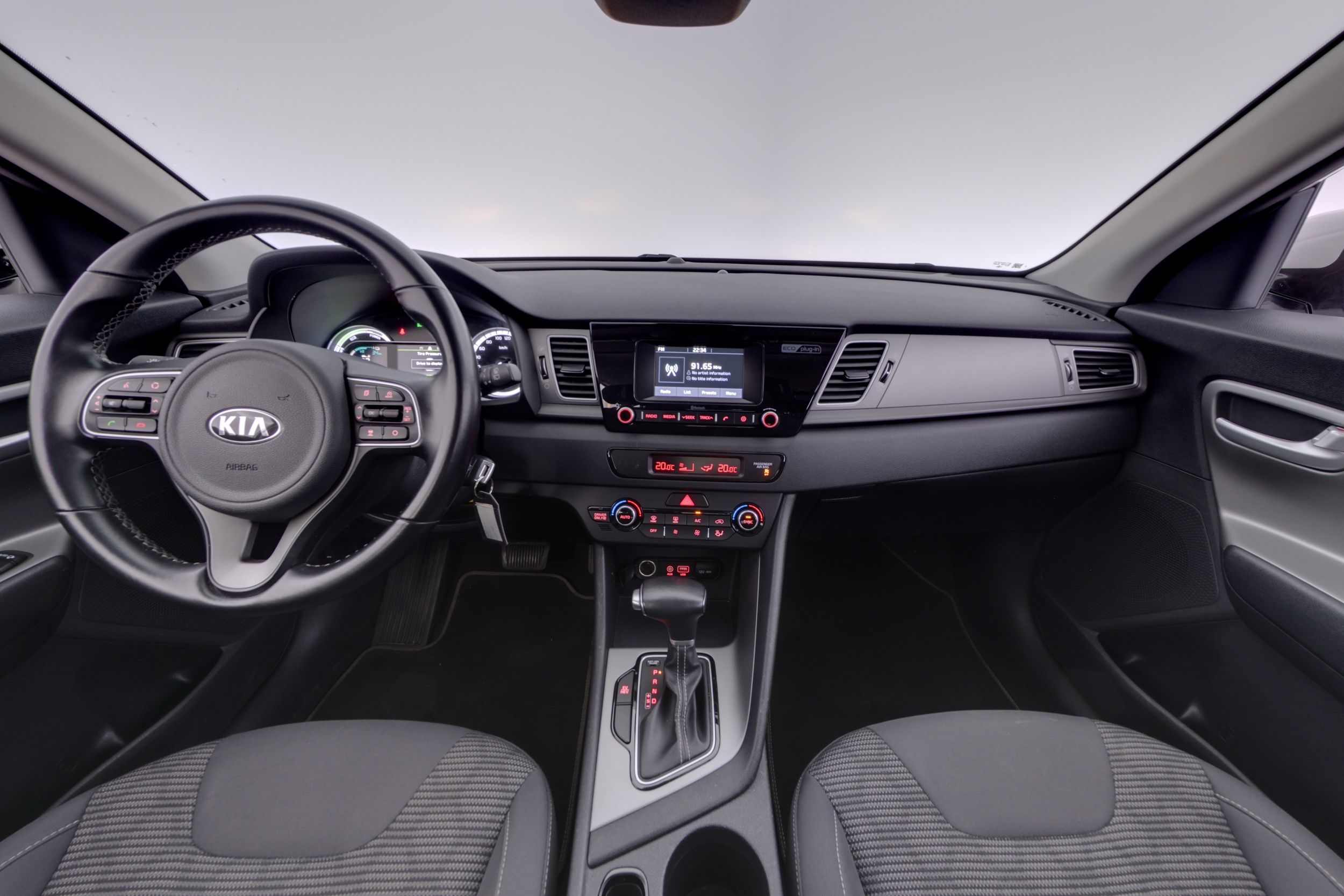 Kia Niro plug-in 1,6 GDI EX DCT 2019, kuva 7/20