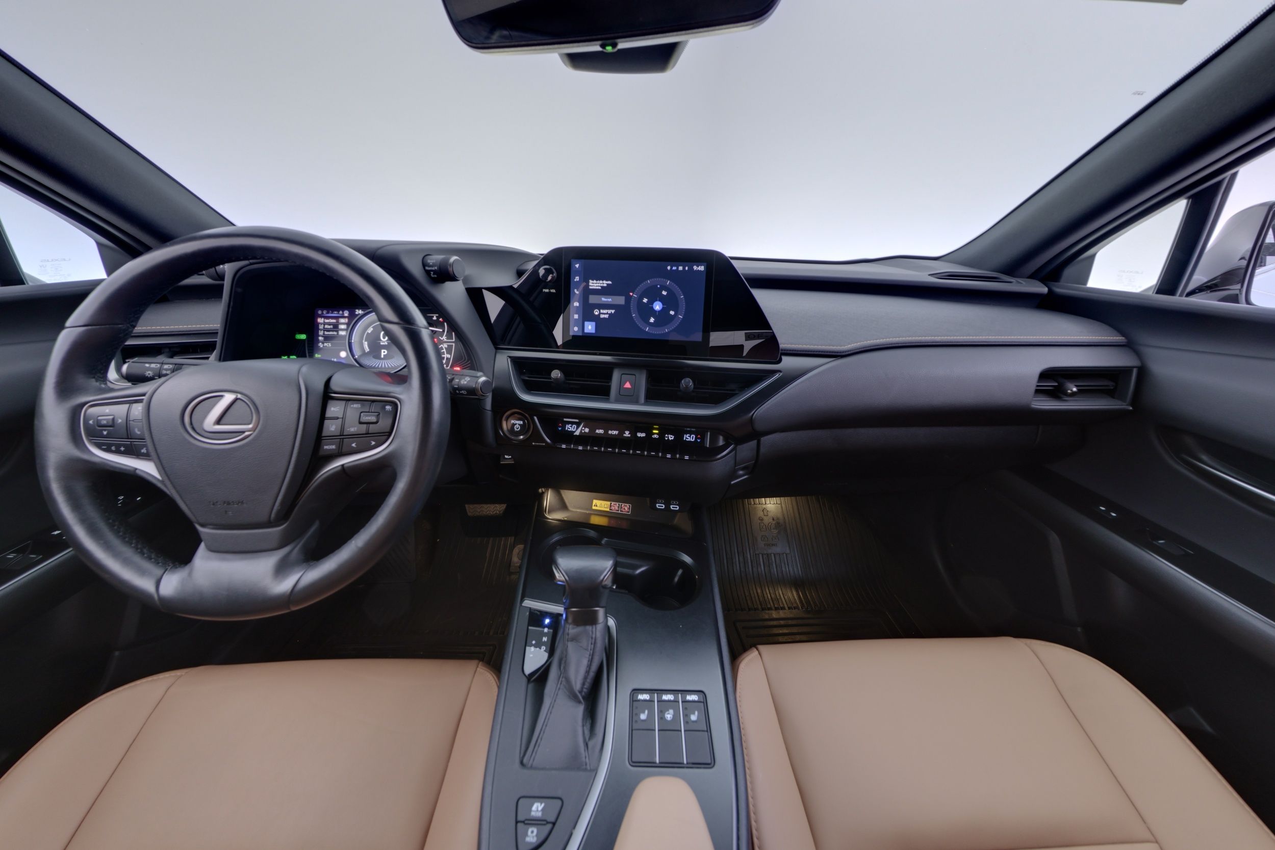 Lexus UX 250h AWD F Sport 2023, kuva 7/23