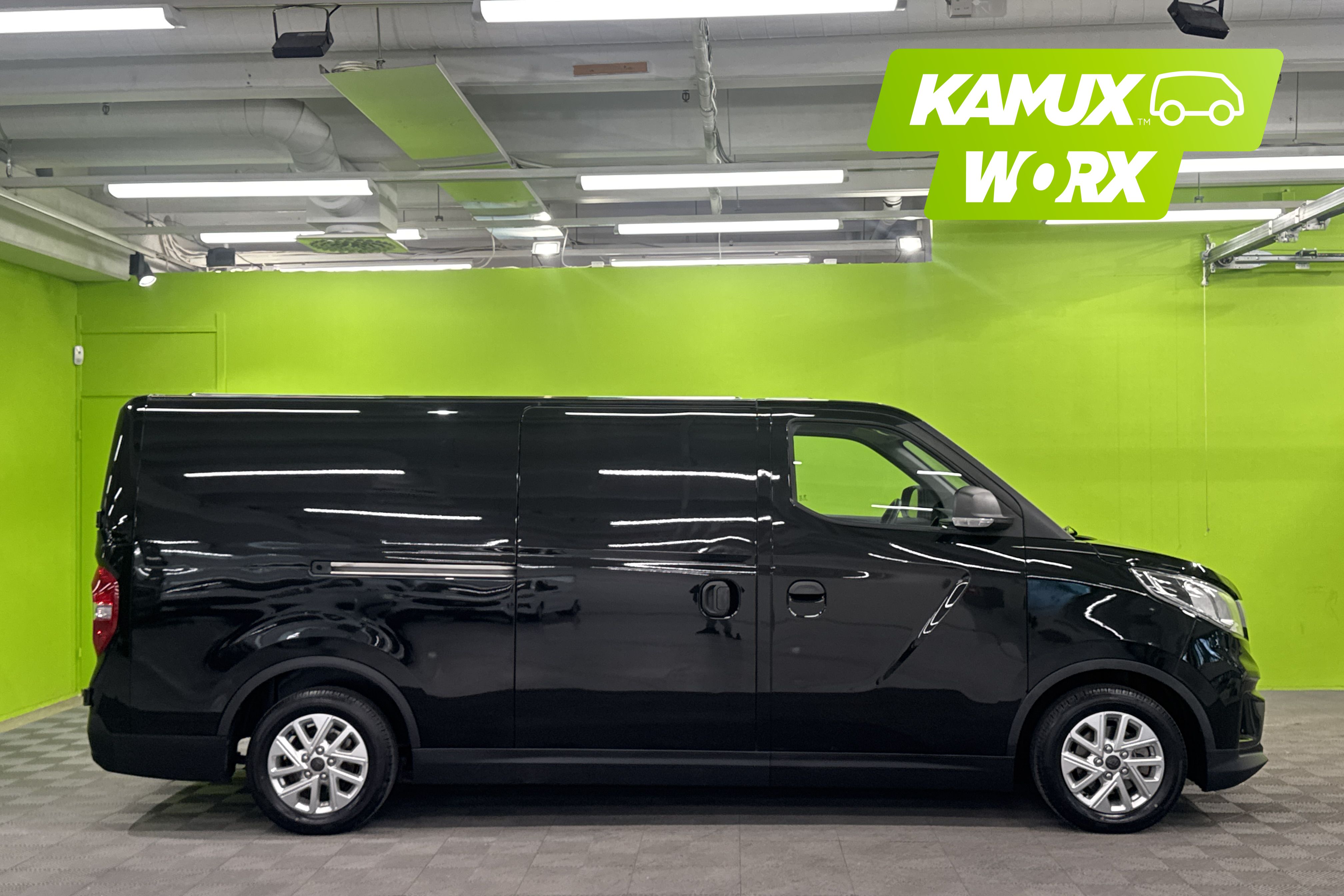 Maxus e-Deliver 3 LWB 6,3m3 50kWh 2022, kuva 2/19