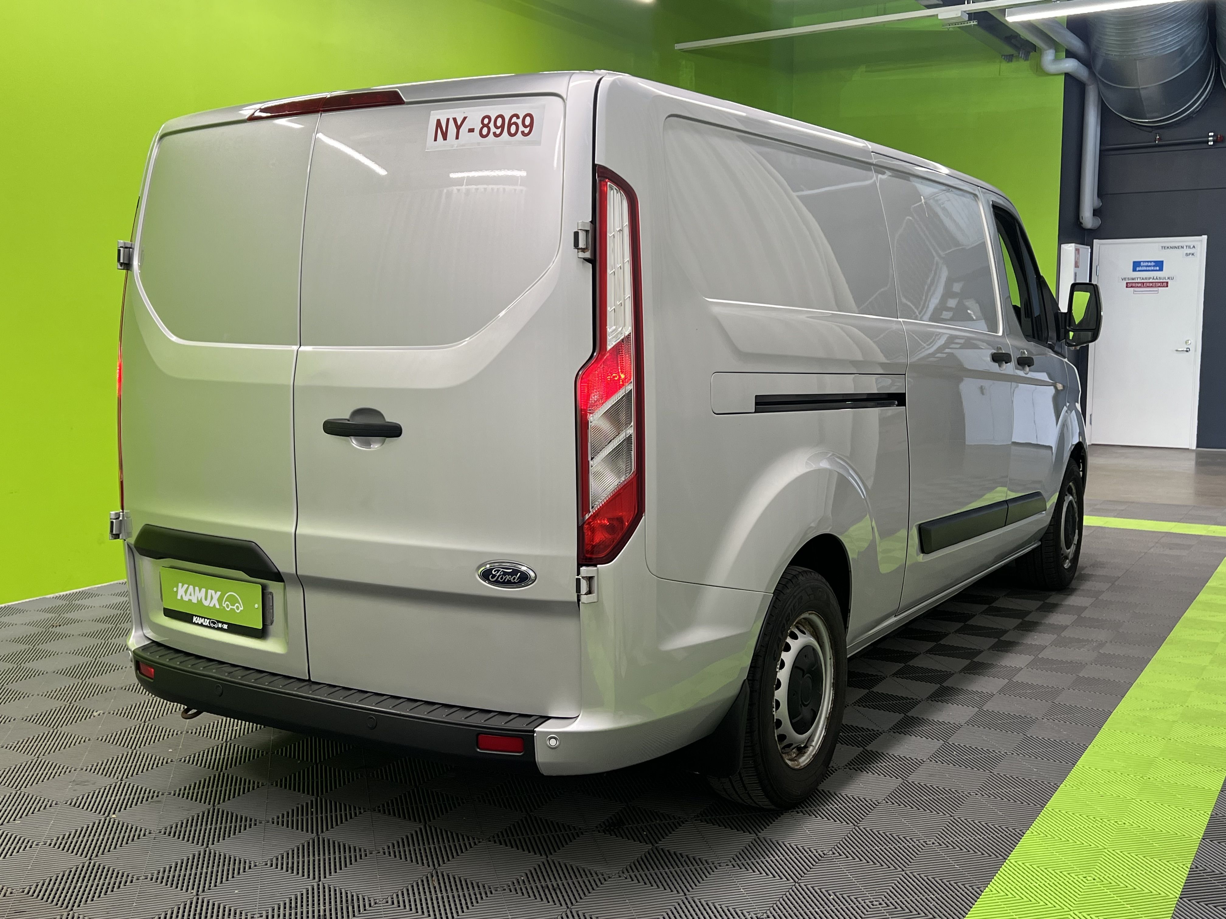 Ford Transit Custom 2020, photo 3/24