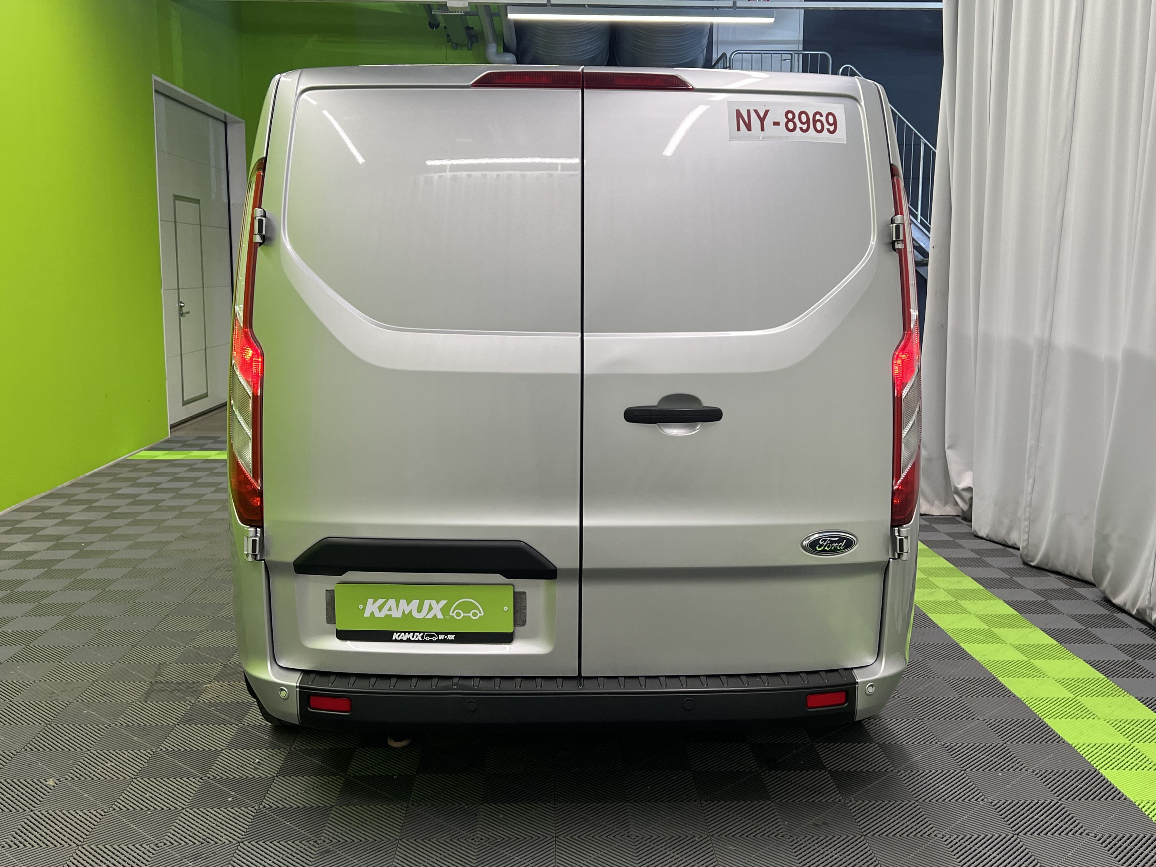 Ford Transit Custom 2020, photo 4/24