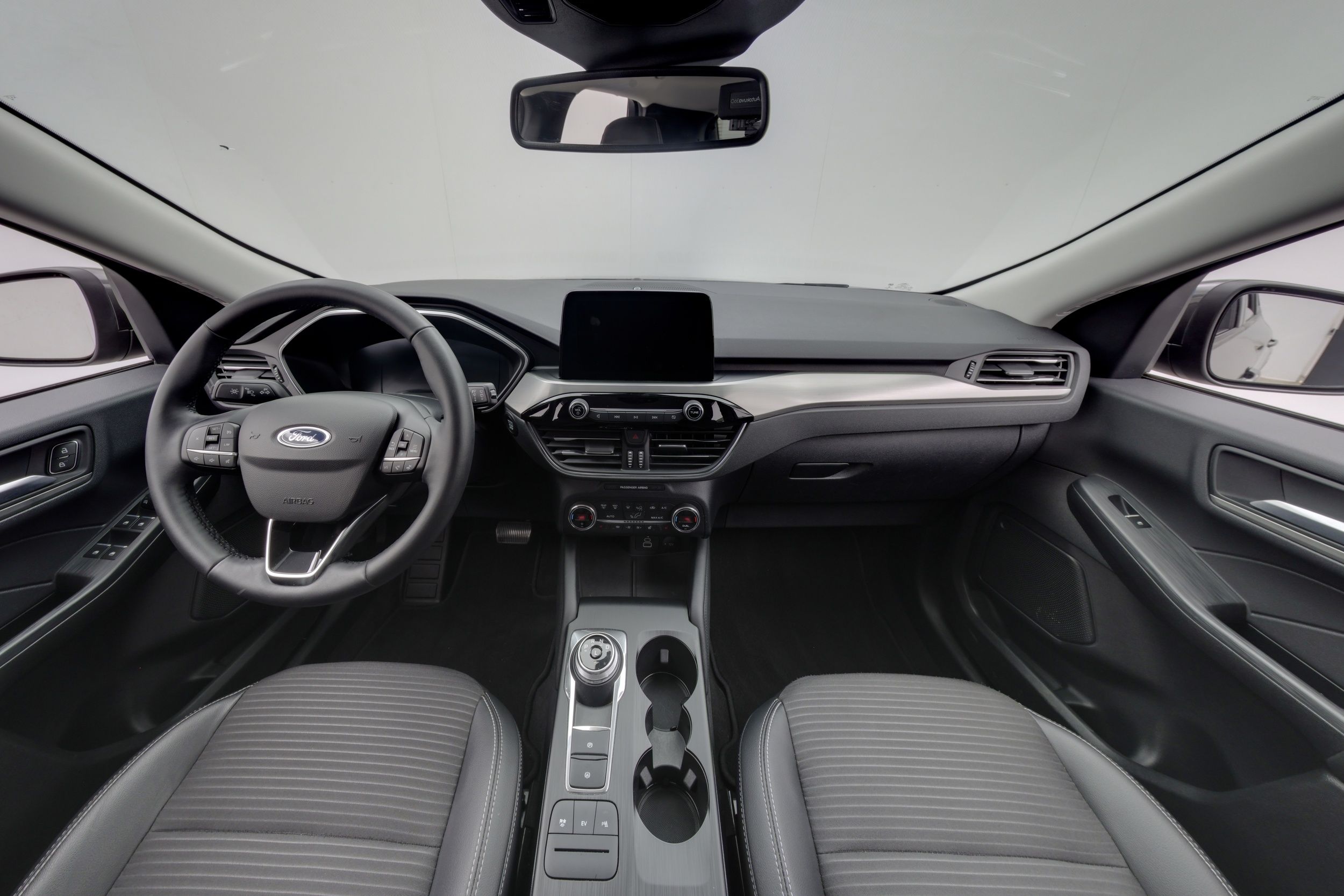 Ford Kuga 2023, photo 7/36