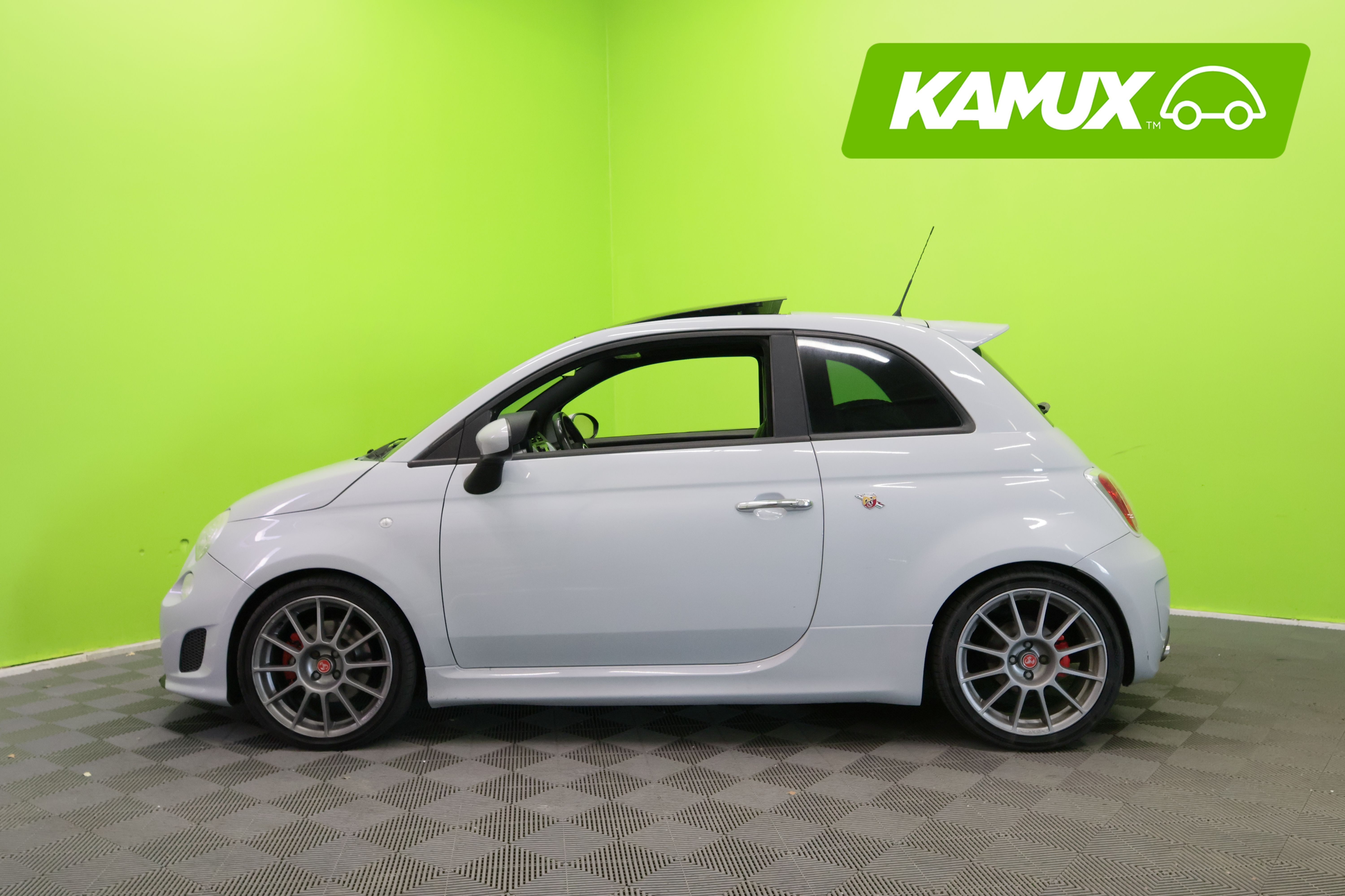 Fiat-Abarth 500 Esseesse 2010, kuva 5/30