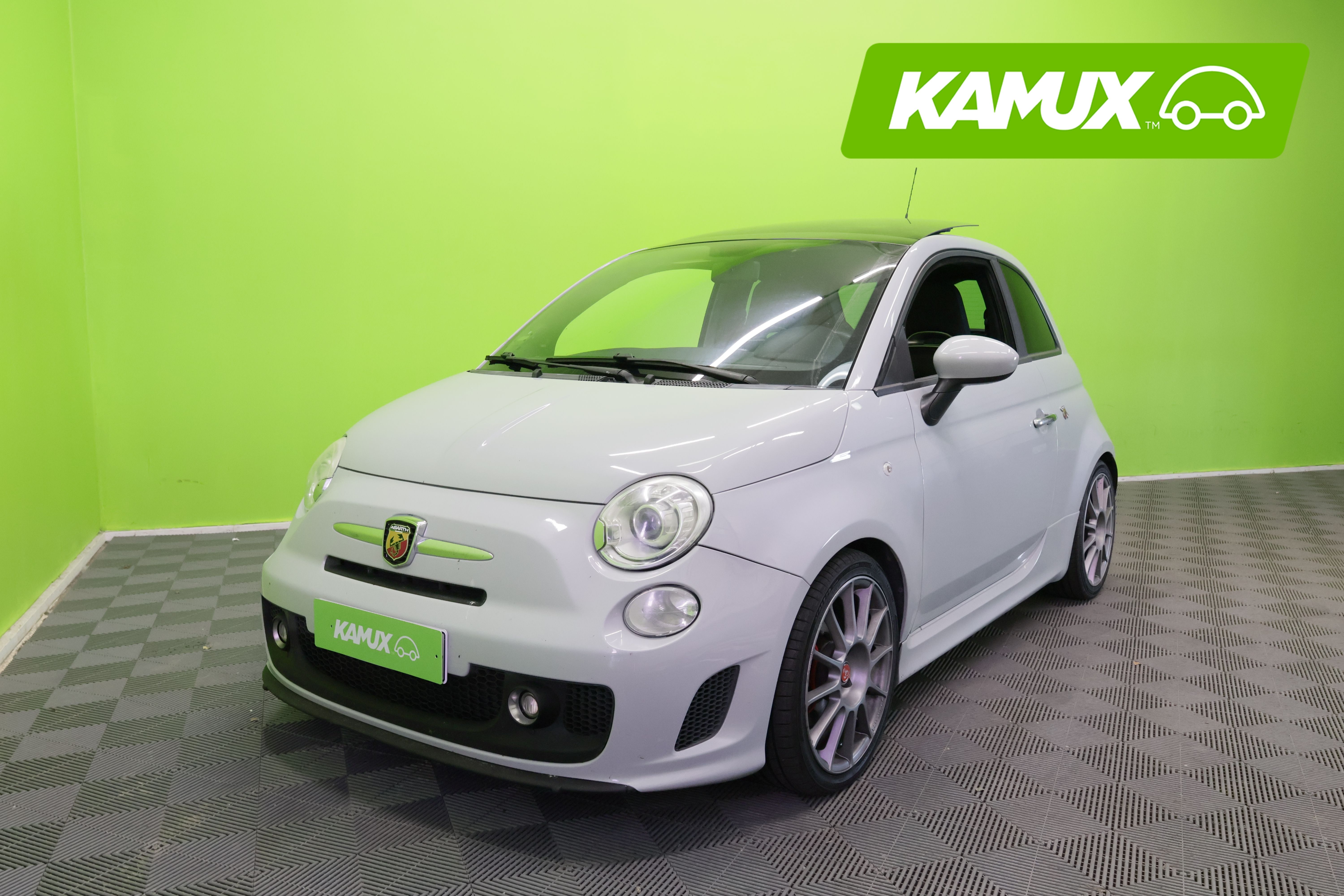 Fiat-Abarth 500 Esseesse 2010, kuva 4/30