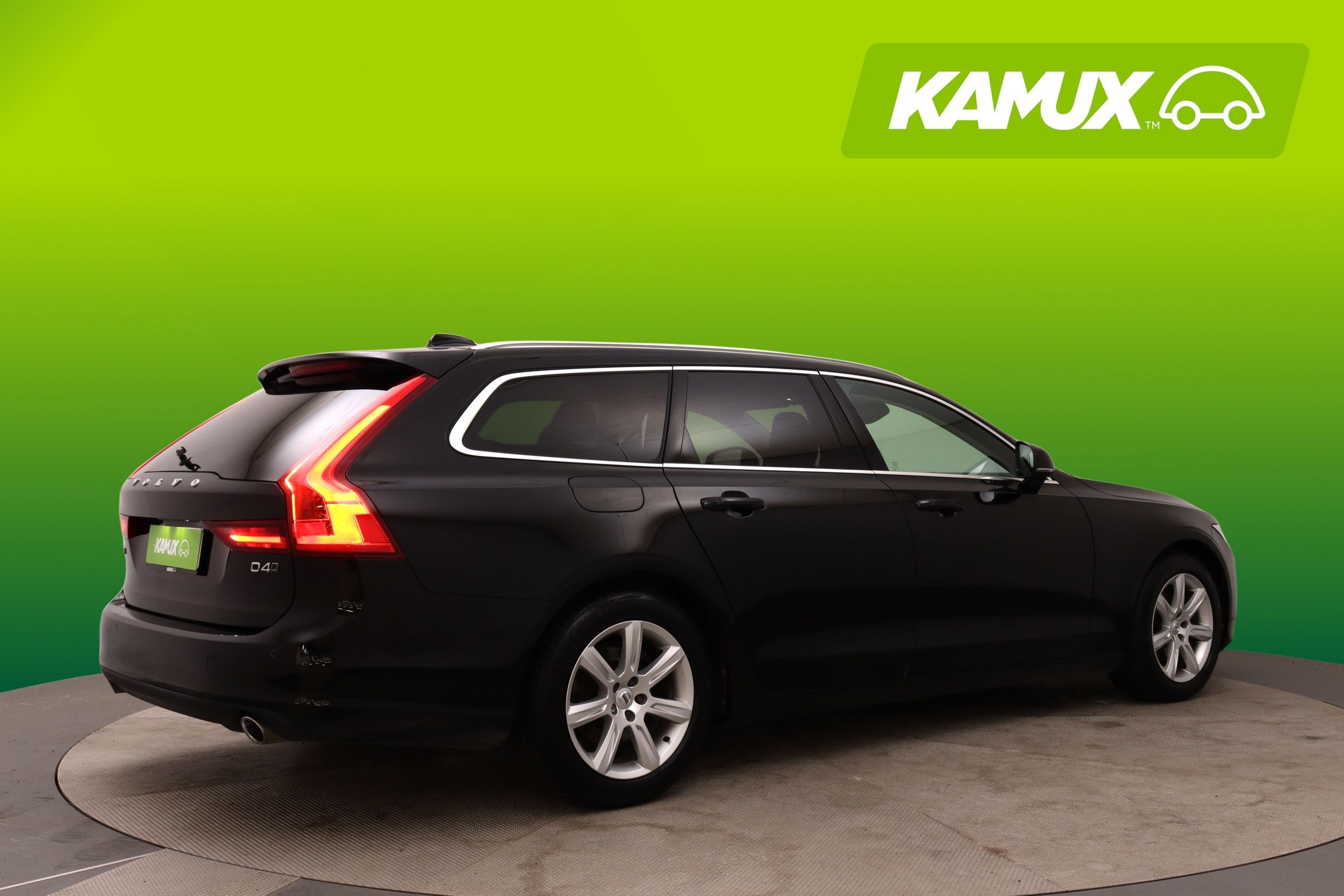 Volvo V90 D4 AWD Business aut 2017, kuva 2/23