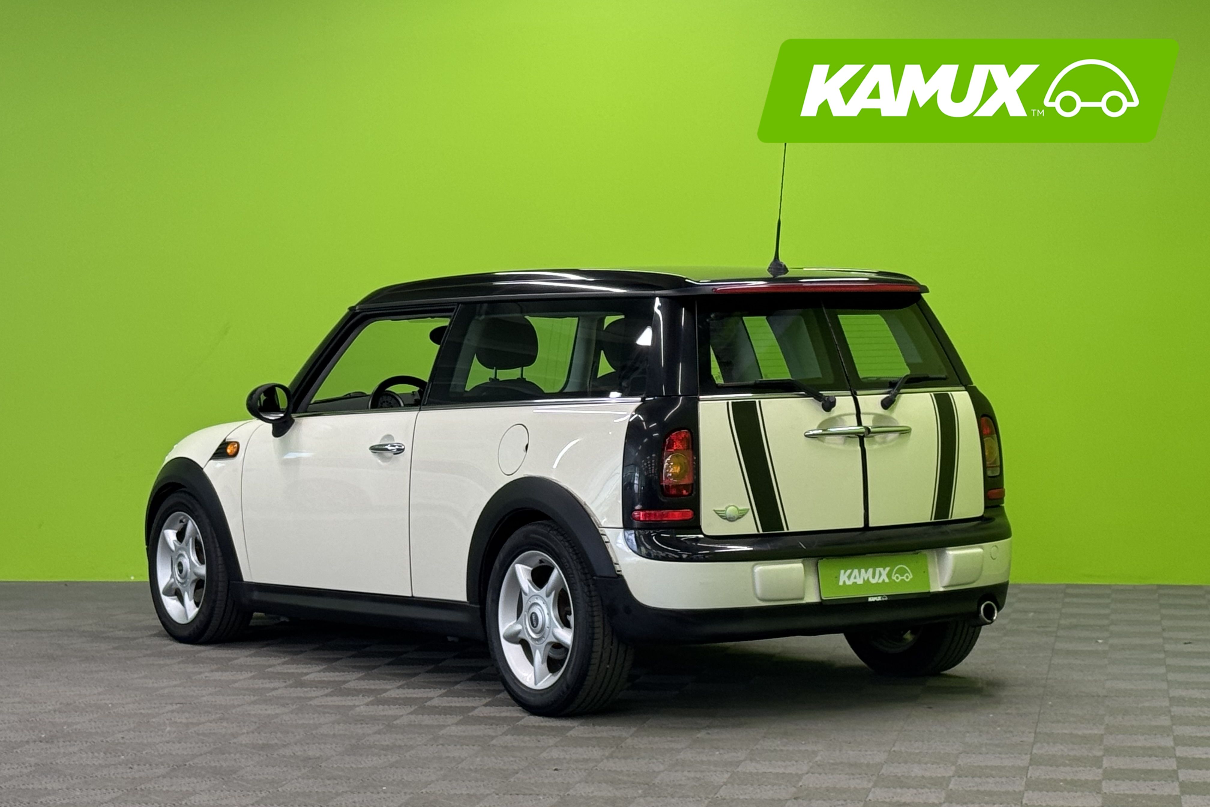 MINI Cooper R55 Clubman 2008, kuva 4/17