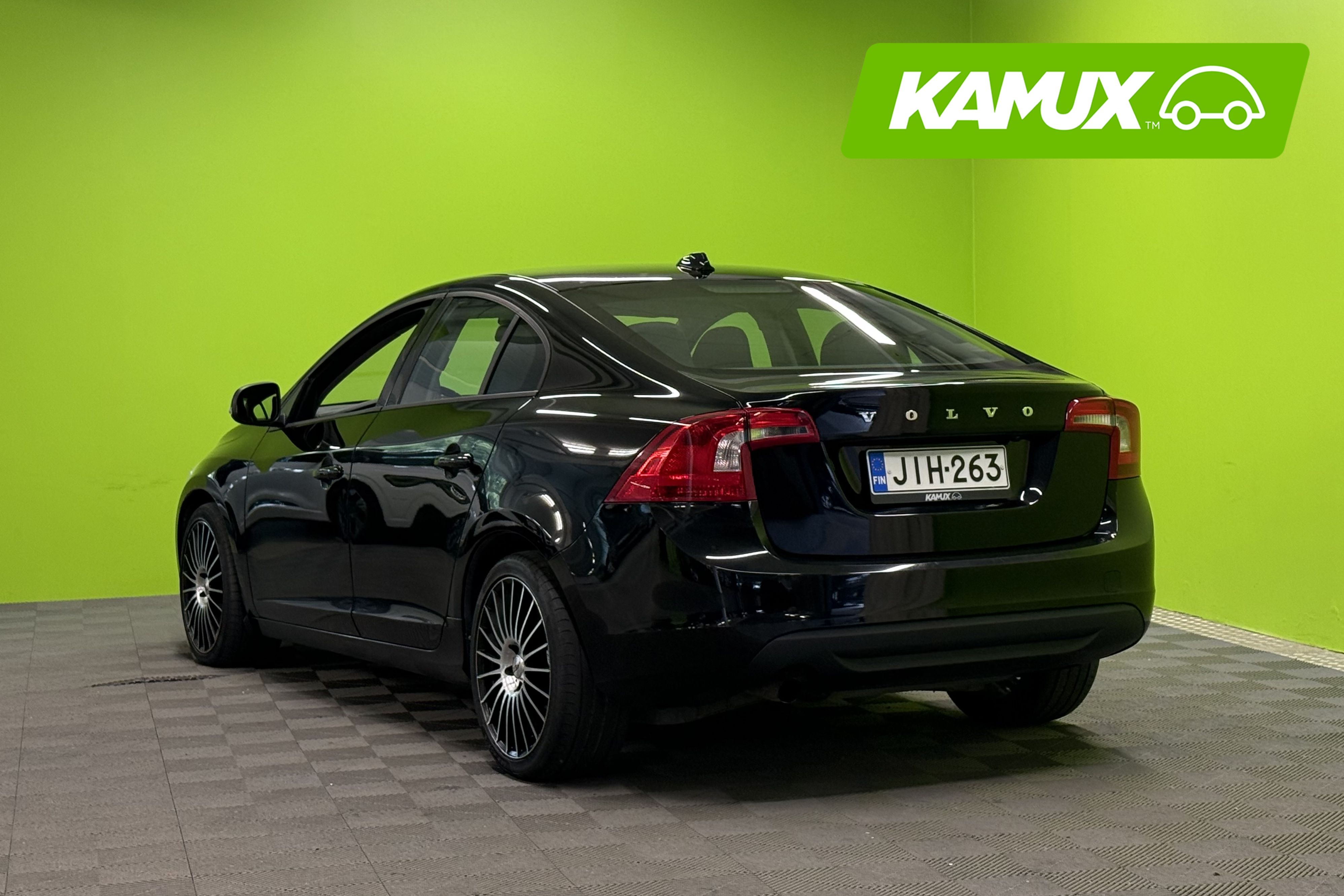 Volvo S60 D2 Kinetic aut 2012, kuva 4/22