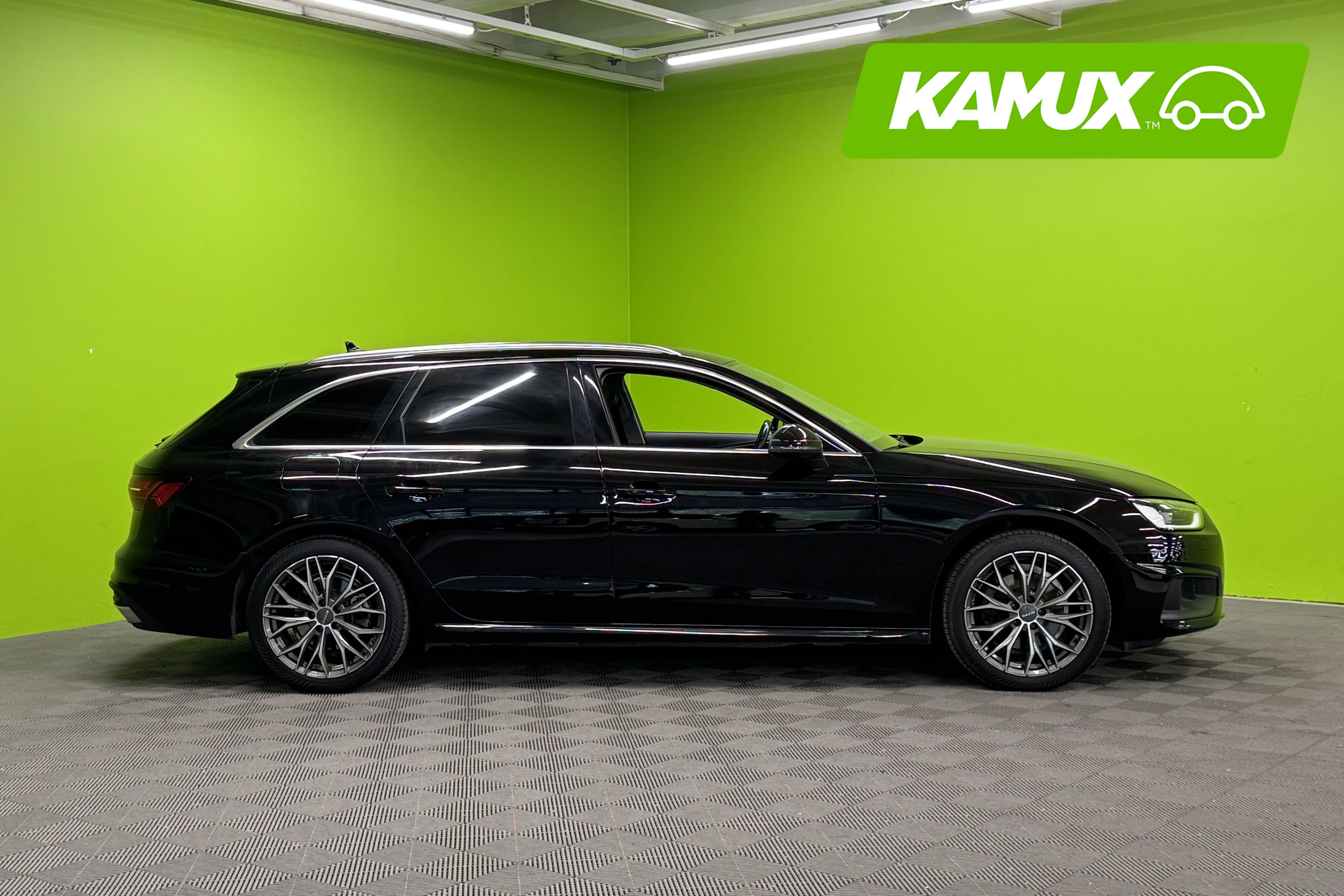 Audi A4 2021, kuva 2/24