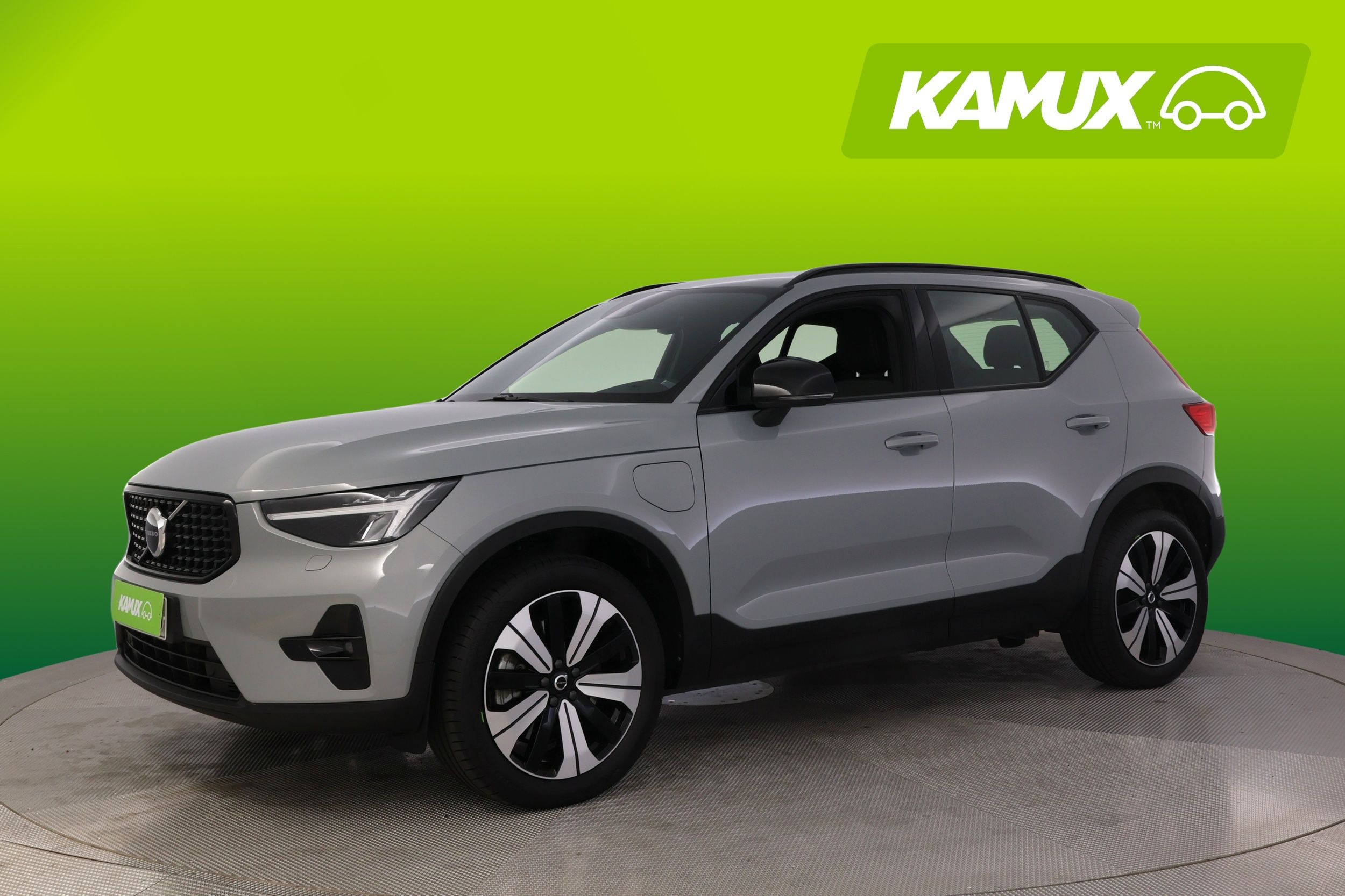 Volvo XC40 T5 2WD Plus Dark Plug-In 2024, photo 3/31