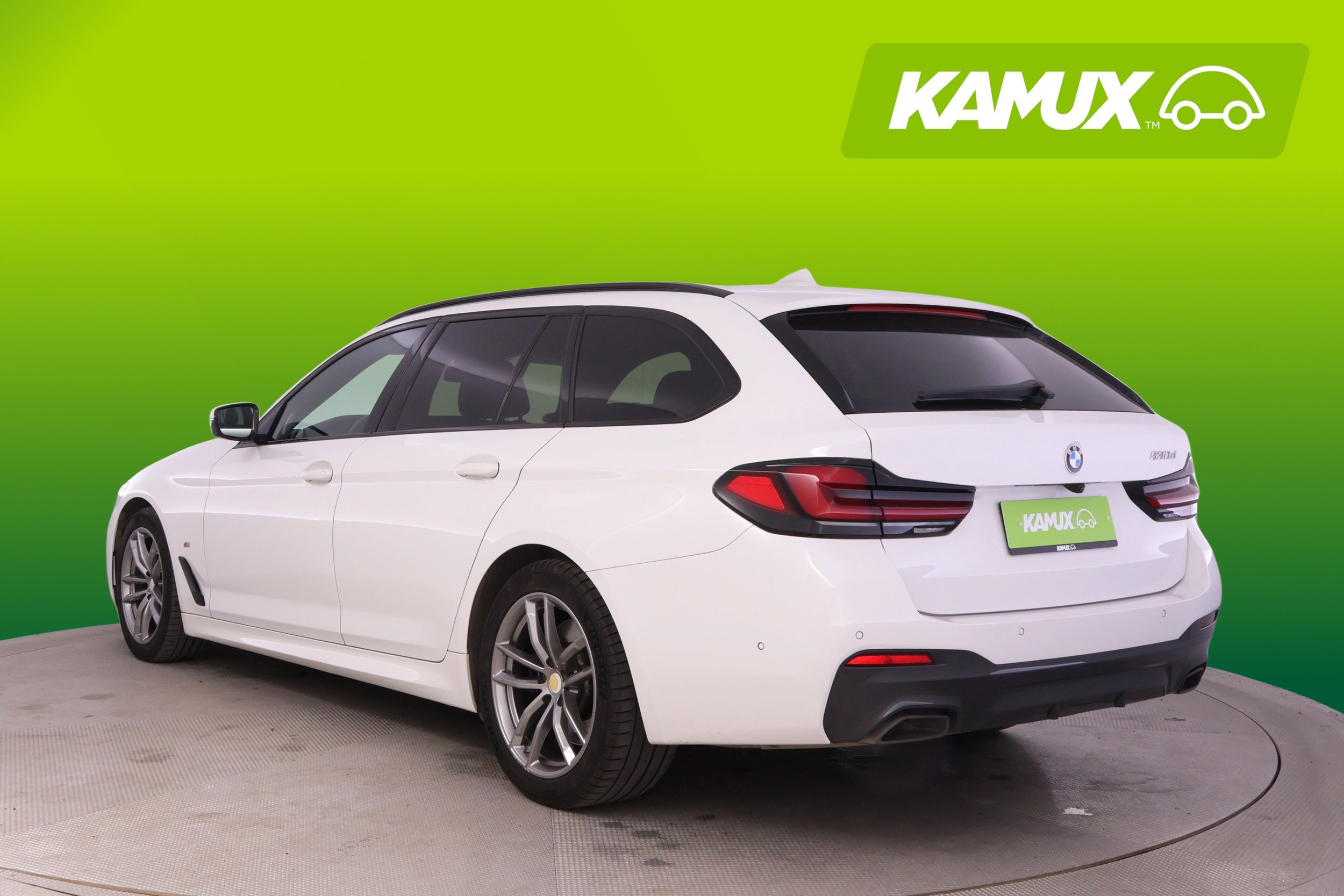 BMW 530 G31 Touring 530d A M Sport MHEV 2021, kuva 4/41