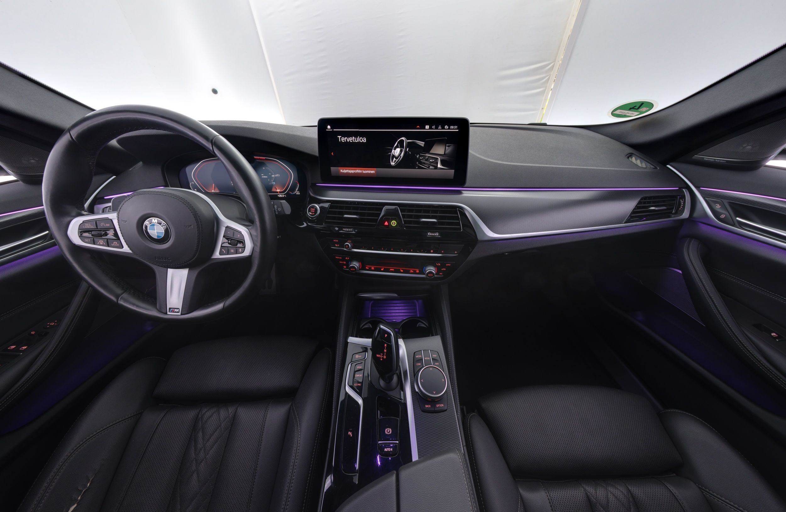 BMW 530 G31 Touring 530d A M Sport MHEV 2021, kuva 7/41