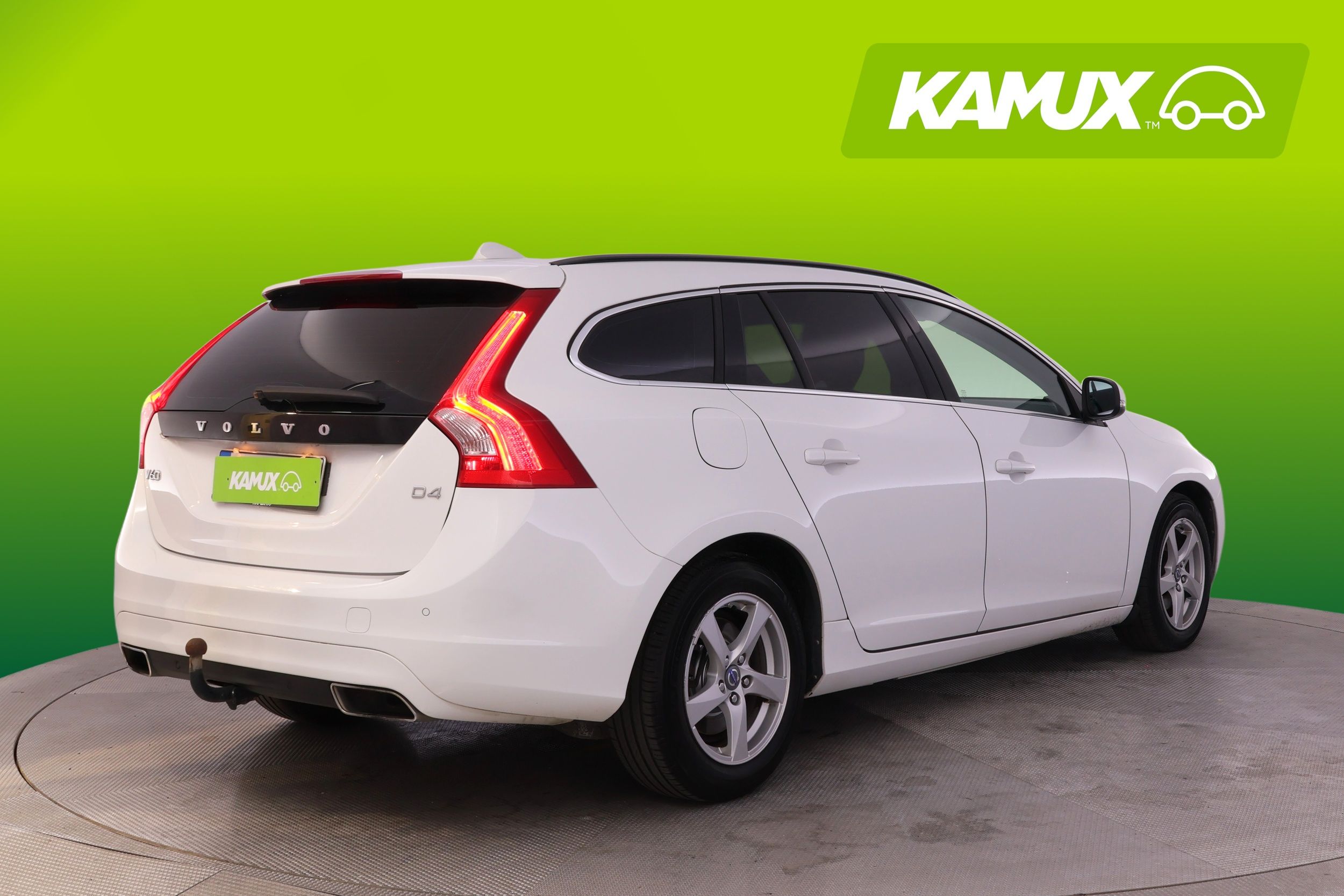 Volvo V60 D4 Momentum aut 2015, photo 3/26