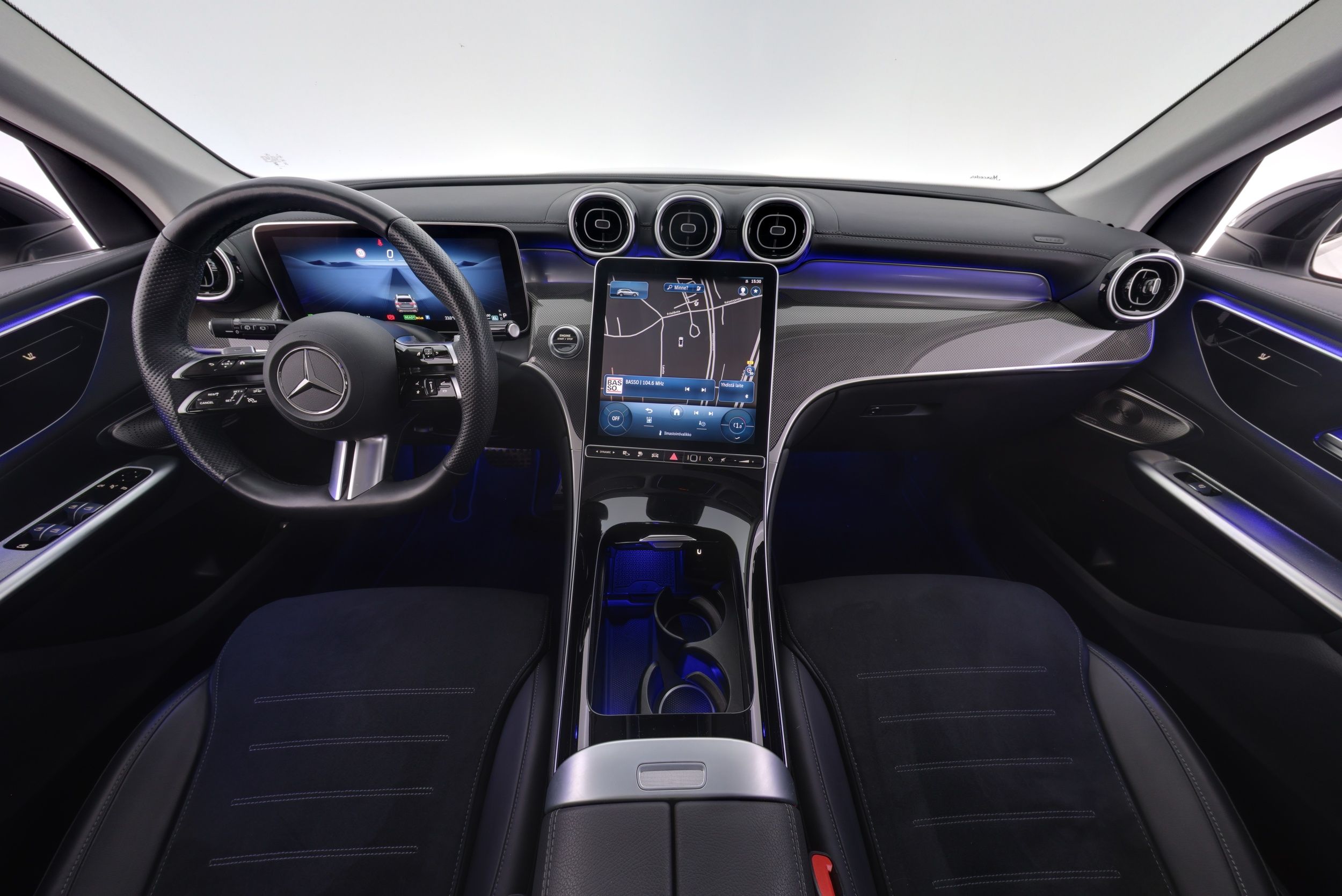 Mercedes-Benz GLC 2023, kuva 7/35