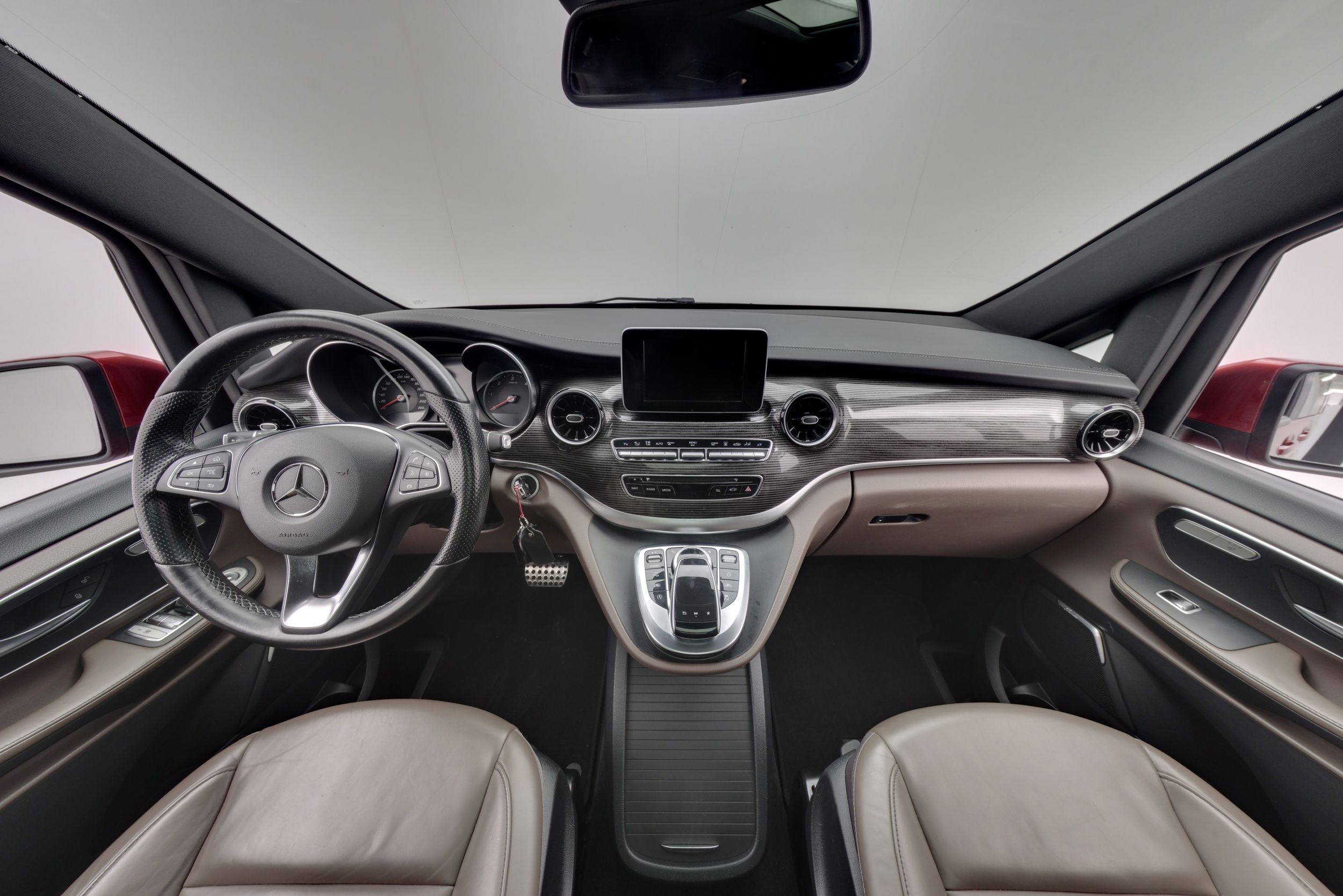 Mercedes-Benz V 2019, kuva 7/45
