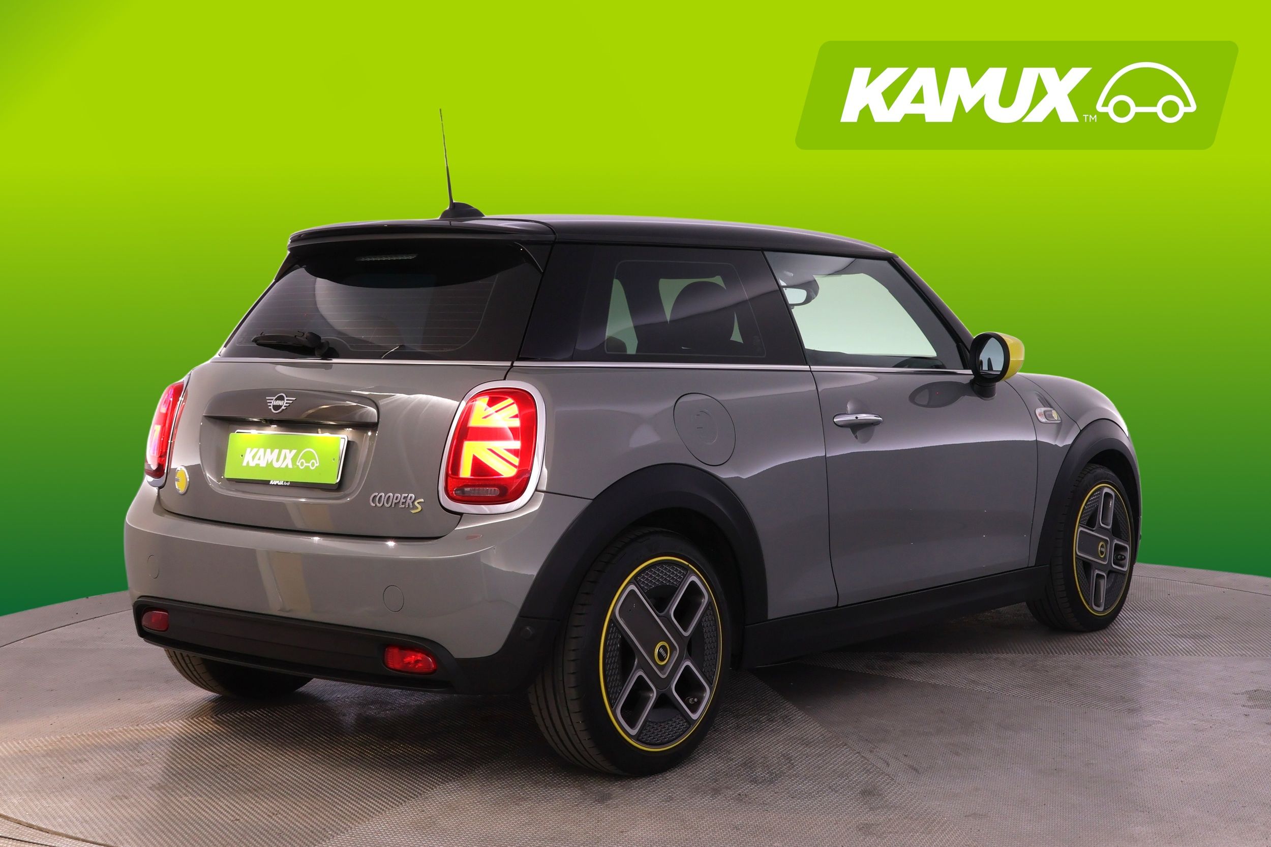 MINI Cooper SE Hatch, Akku 32,6kWh 2020, kuva 3/30
