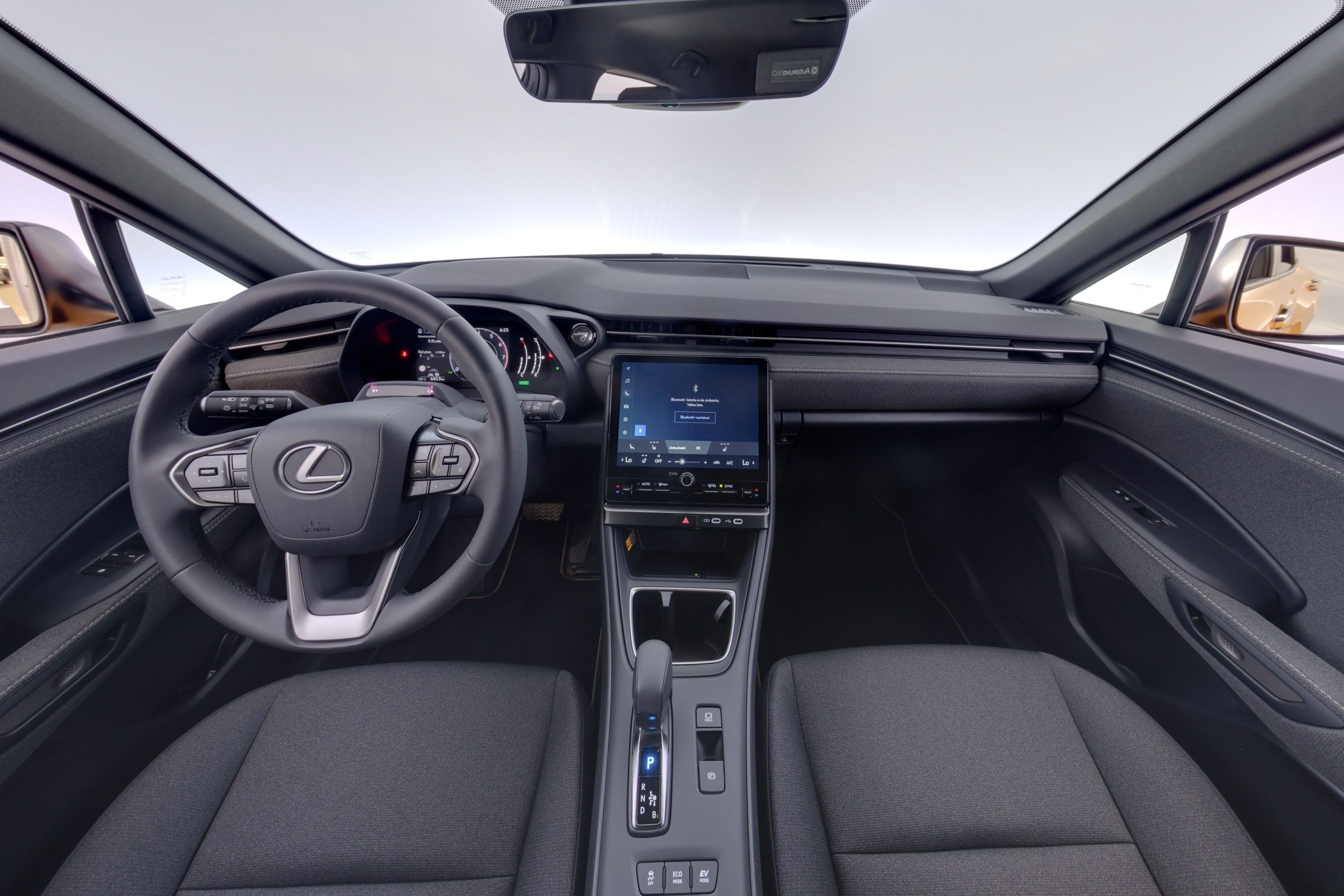 Lexus LBX 200h 2024, kuva 7/28
