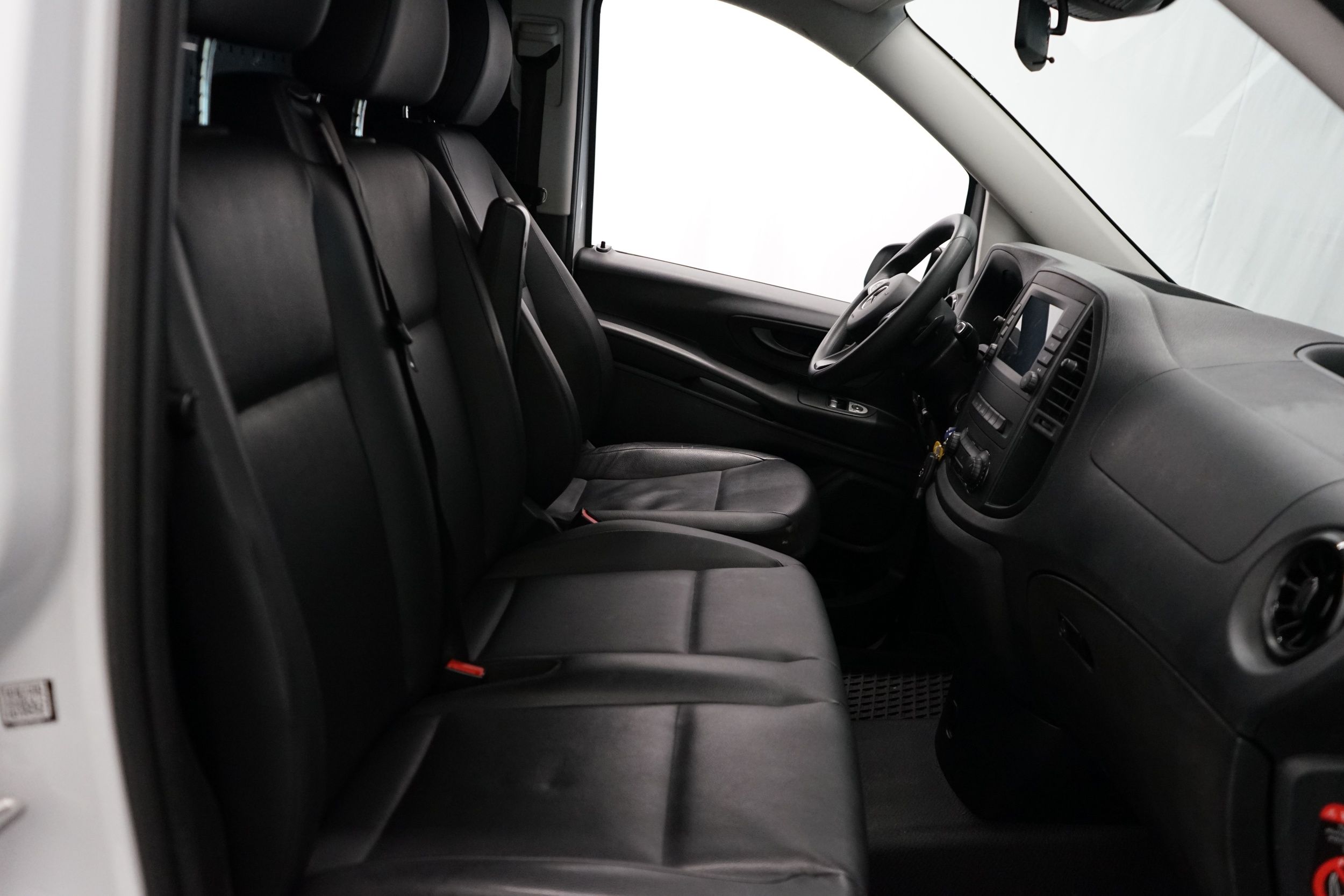 Mercedes-Benz Vito 2023, kuva 7/25