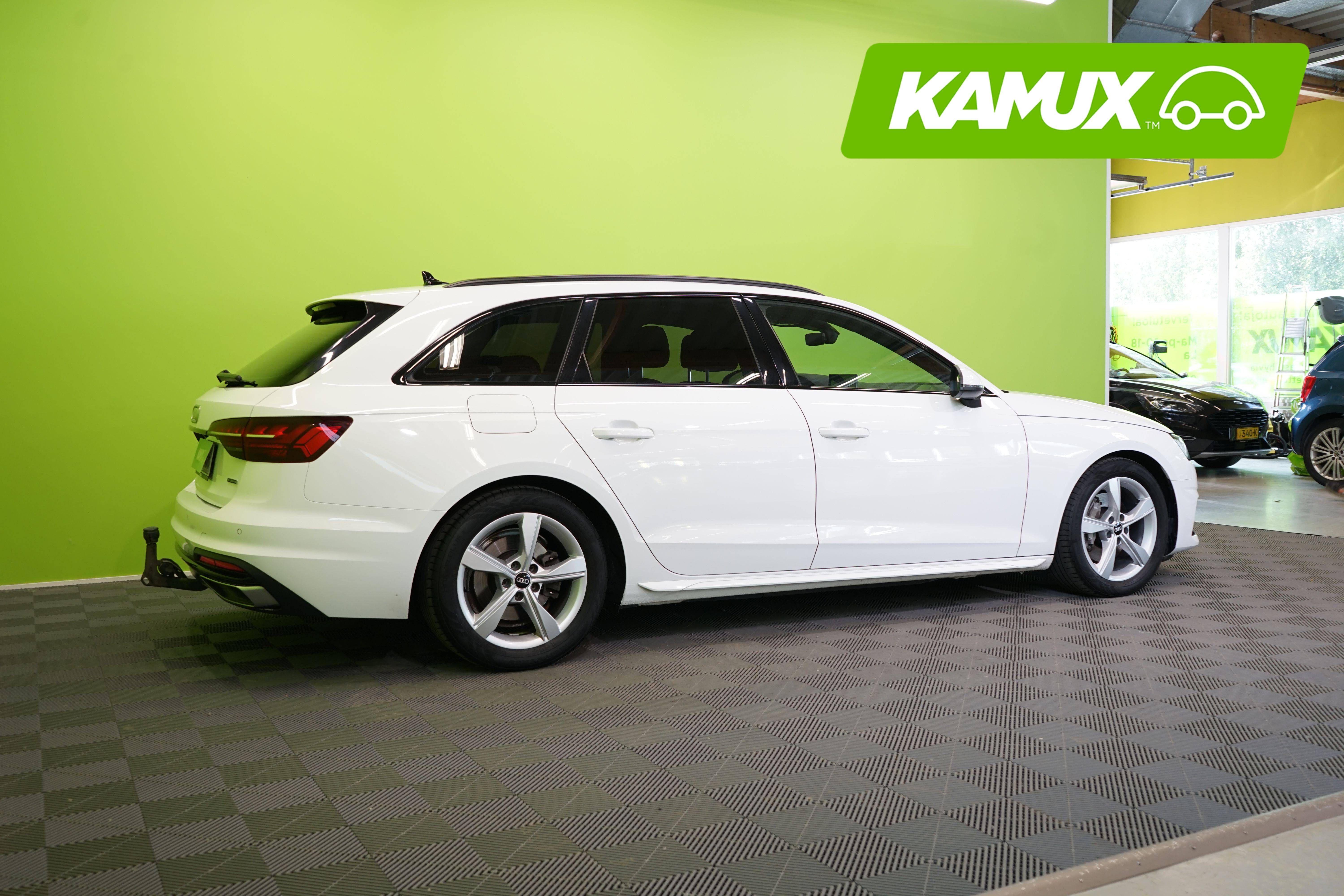 Audi A4 2021, kuva 3/23