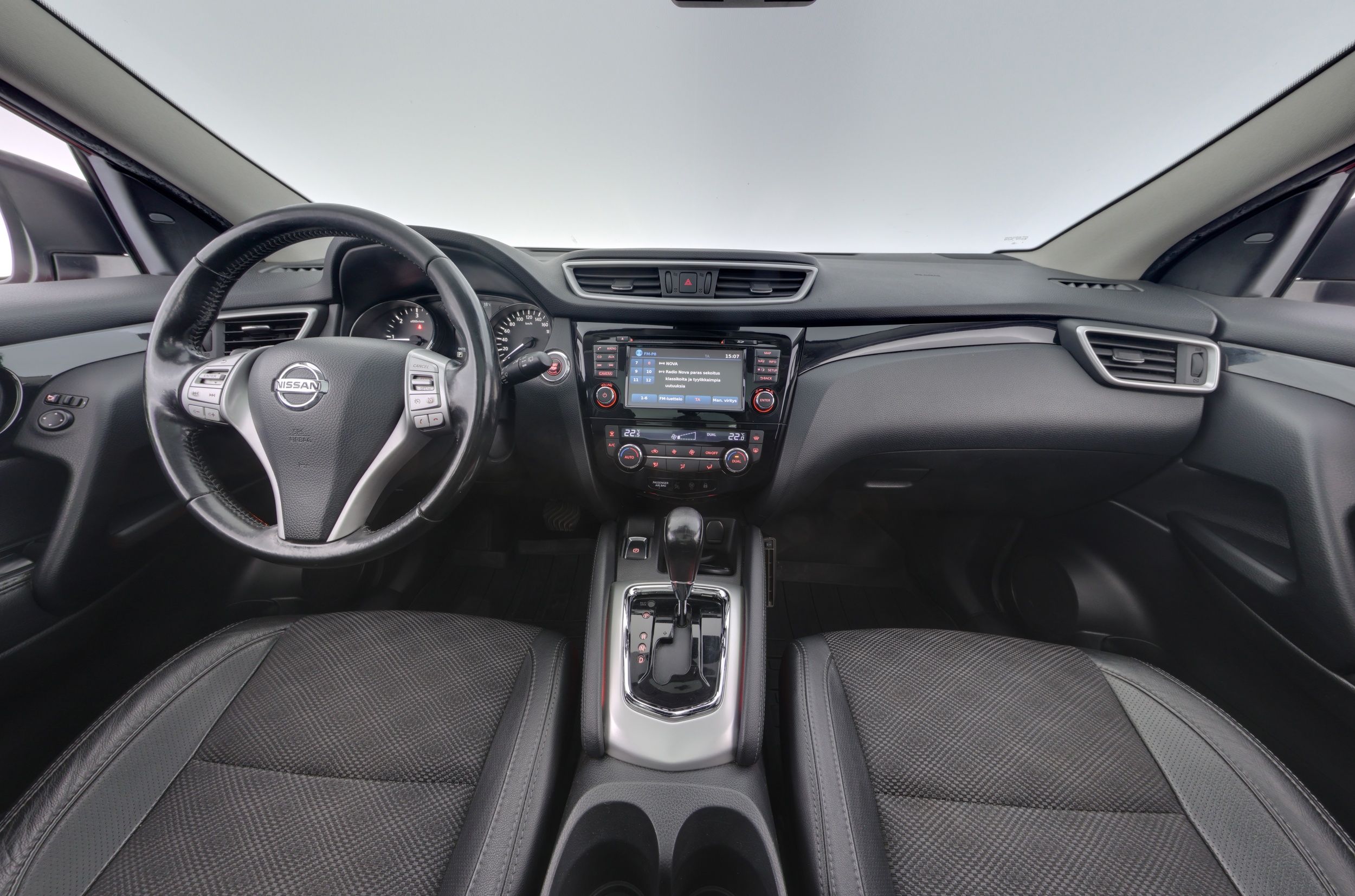 Nissan Qashqai 2015, kuva 7/25