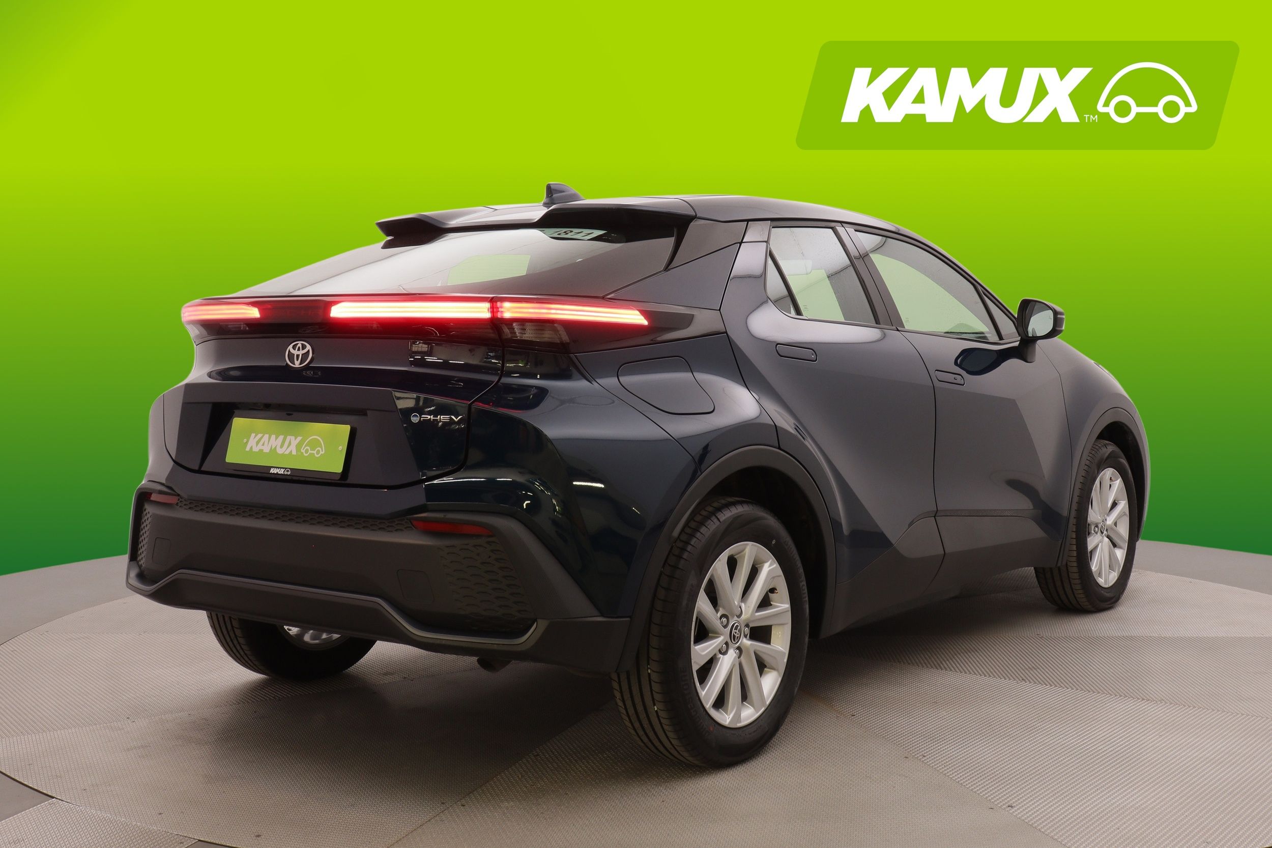 Toyota C-HR 2,0 Plug-in Hybrid 2025, kuva 3/25