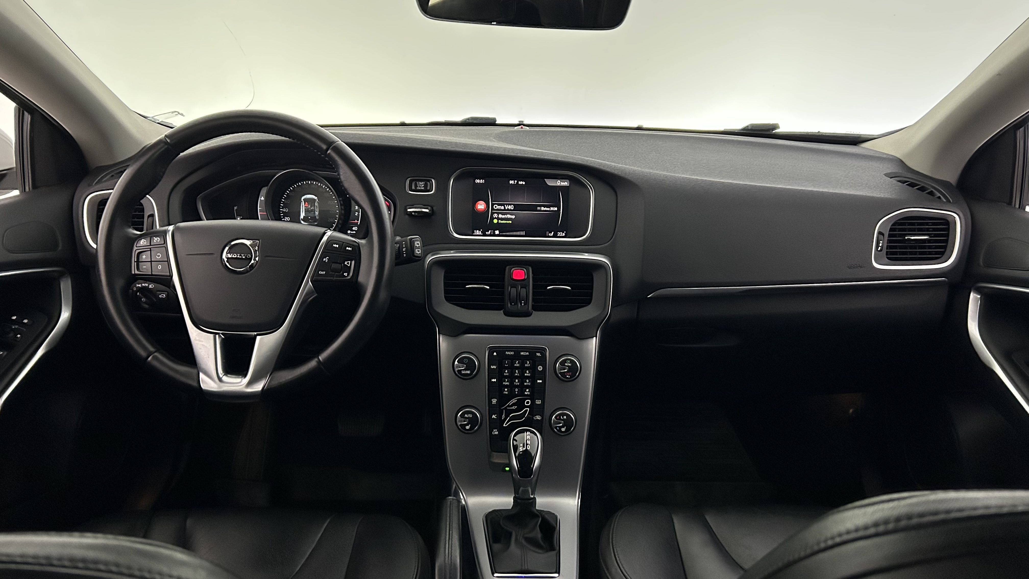 Volvo V40 2018, kuva 7/21