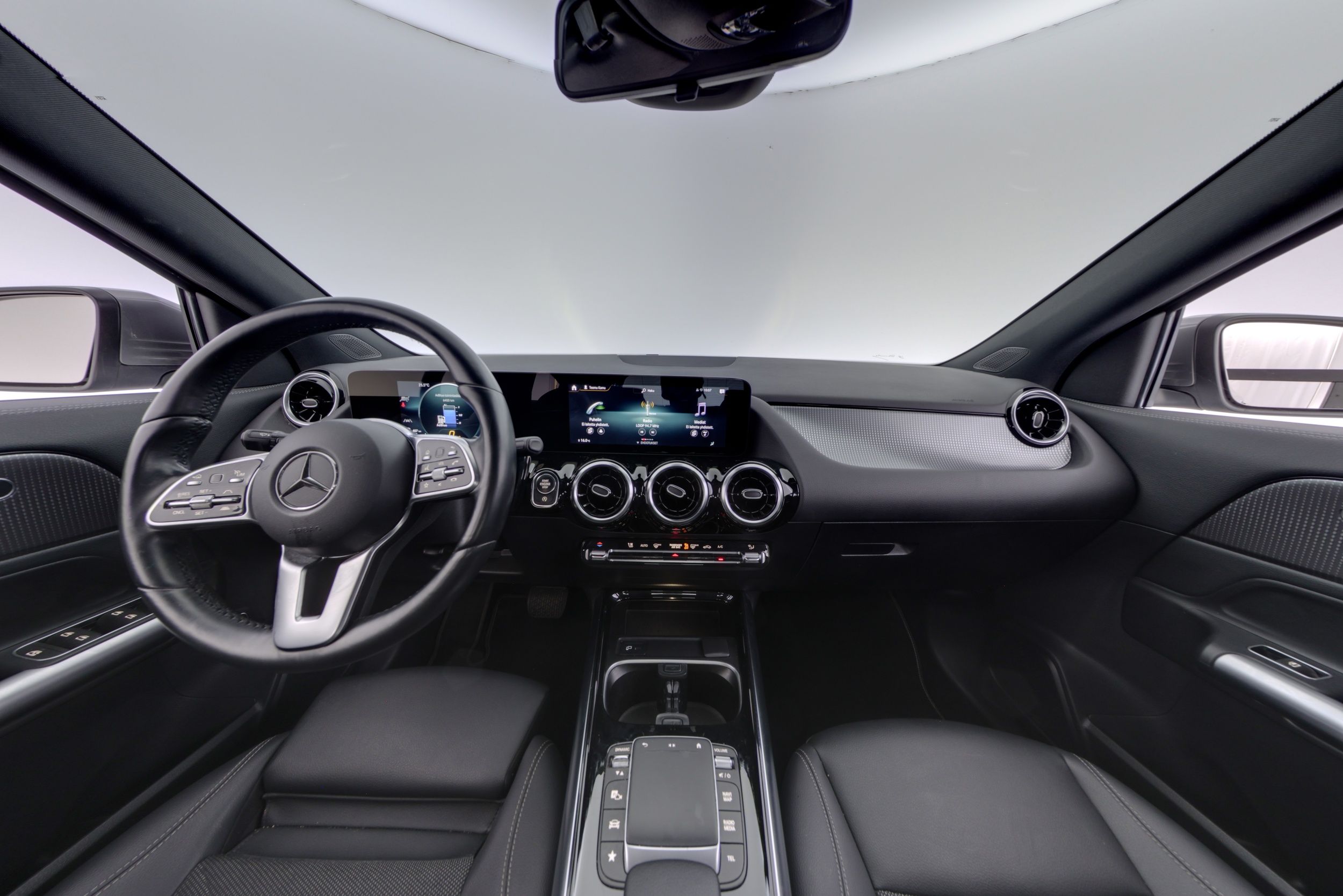 Mercedes-Benz GLA 2023, kuva 7/25