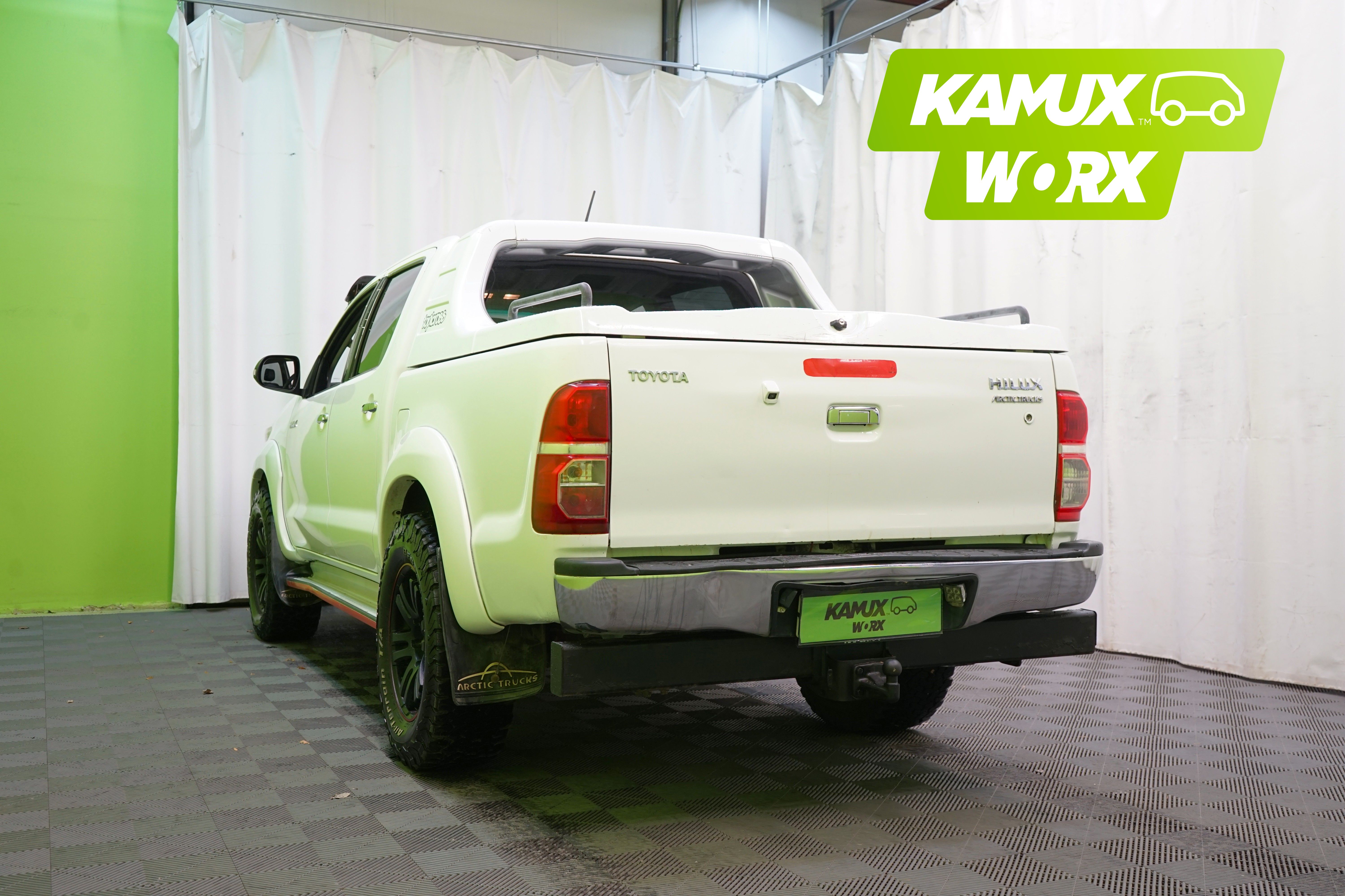 Toyota Hilux 2014, kuva 4/26