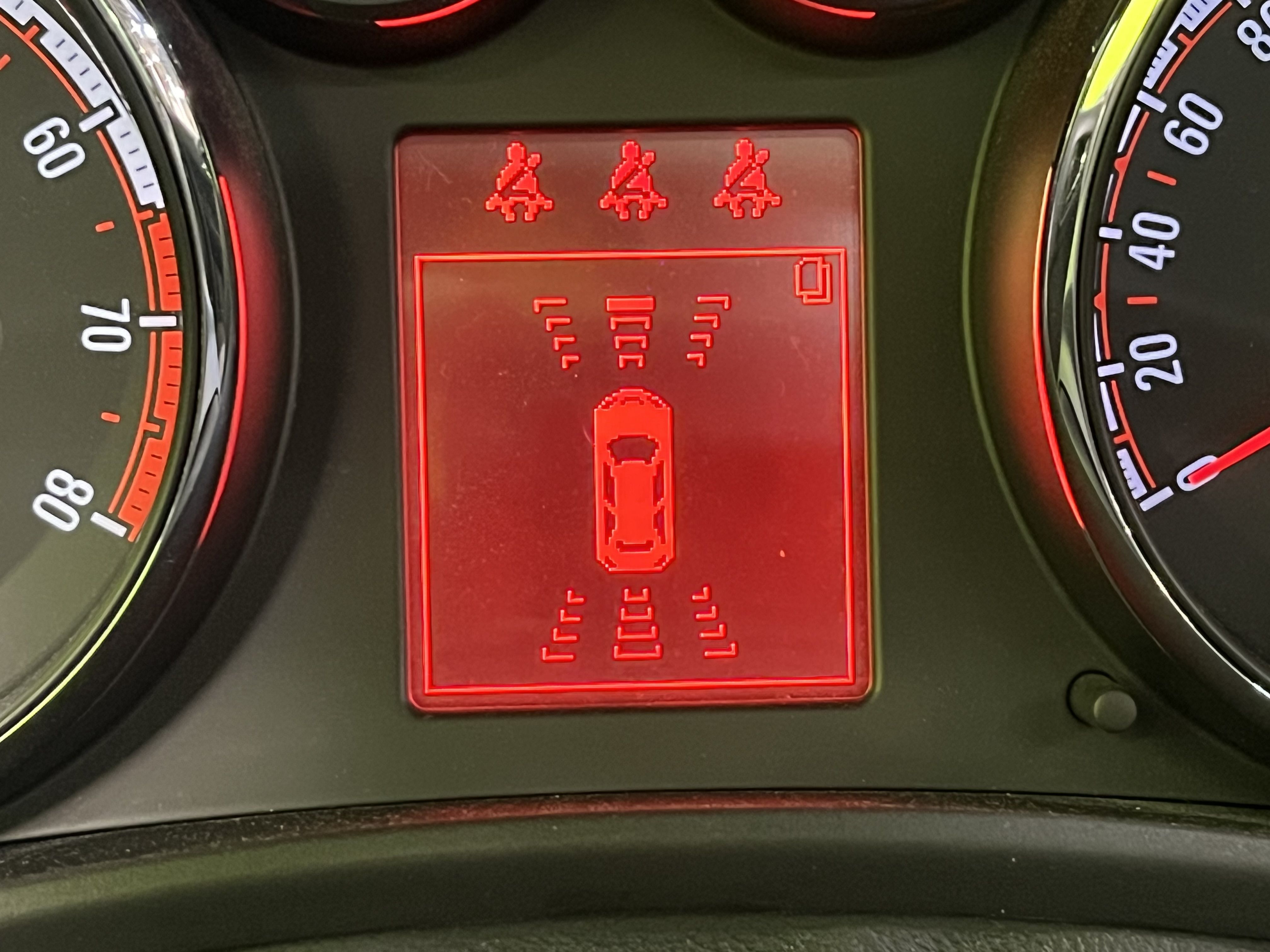 Opel Meriva 2015, photo 7/9