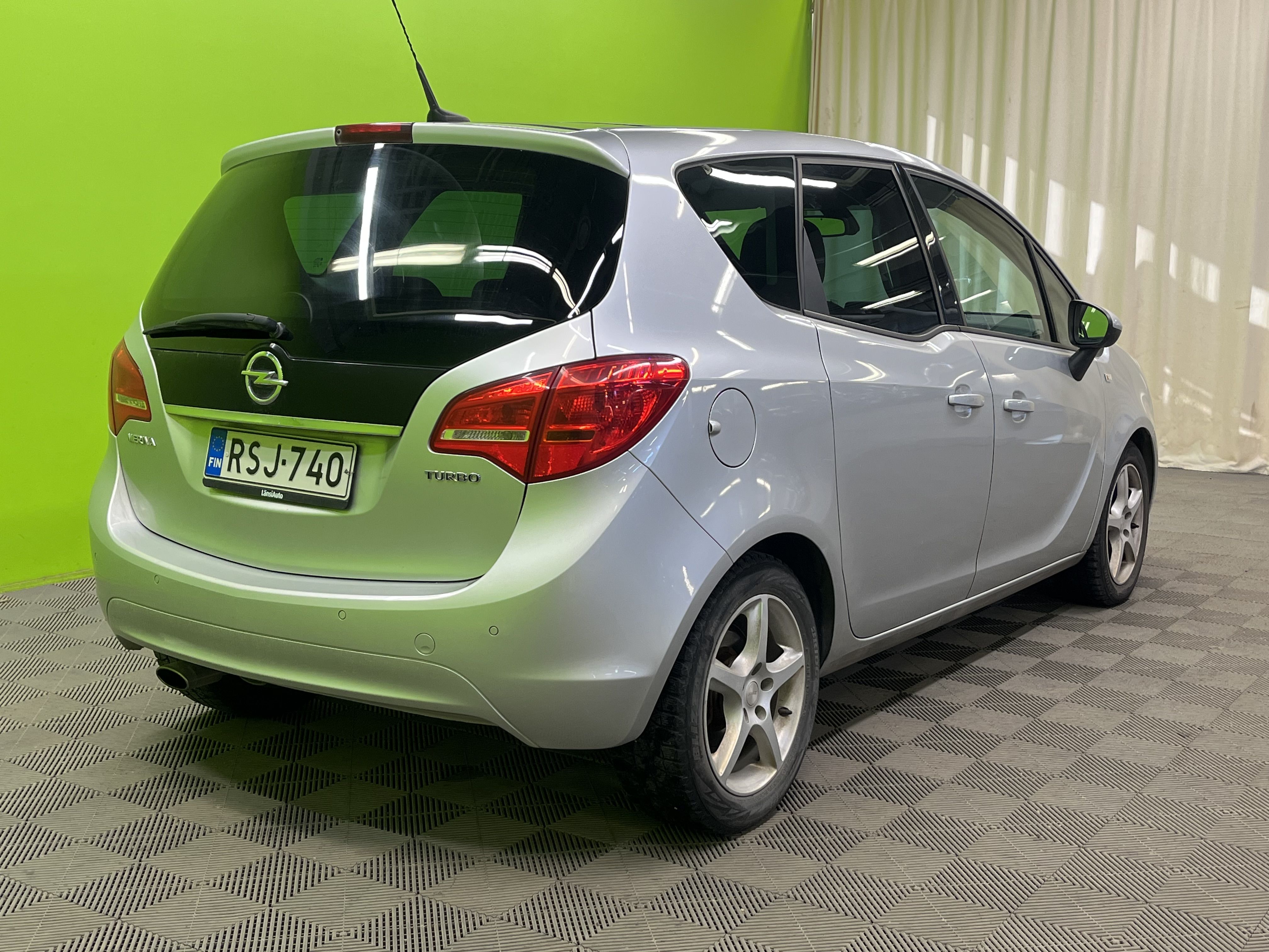 Opel Meriva 2015, photo 3/9