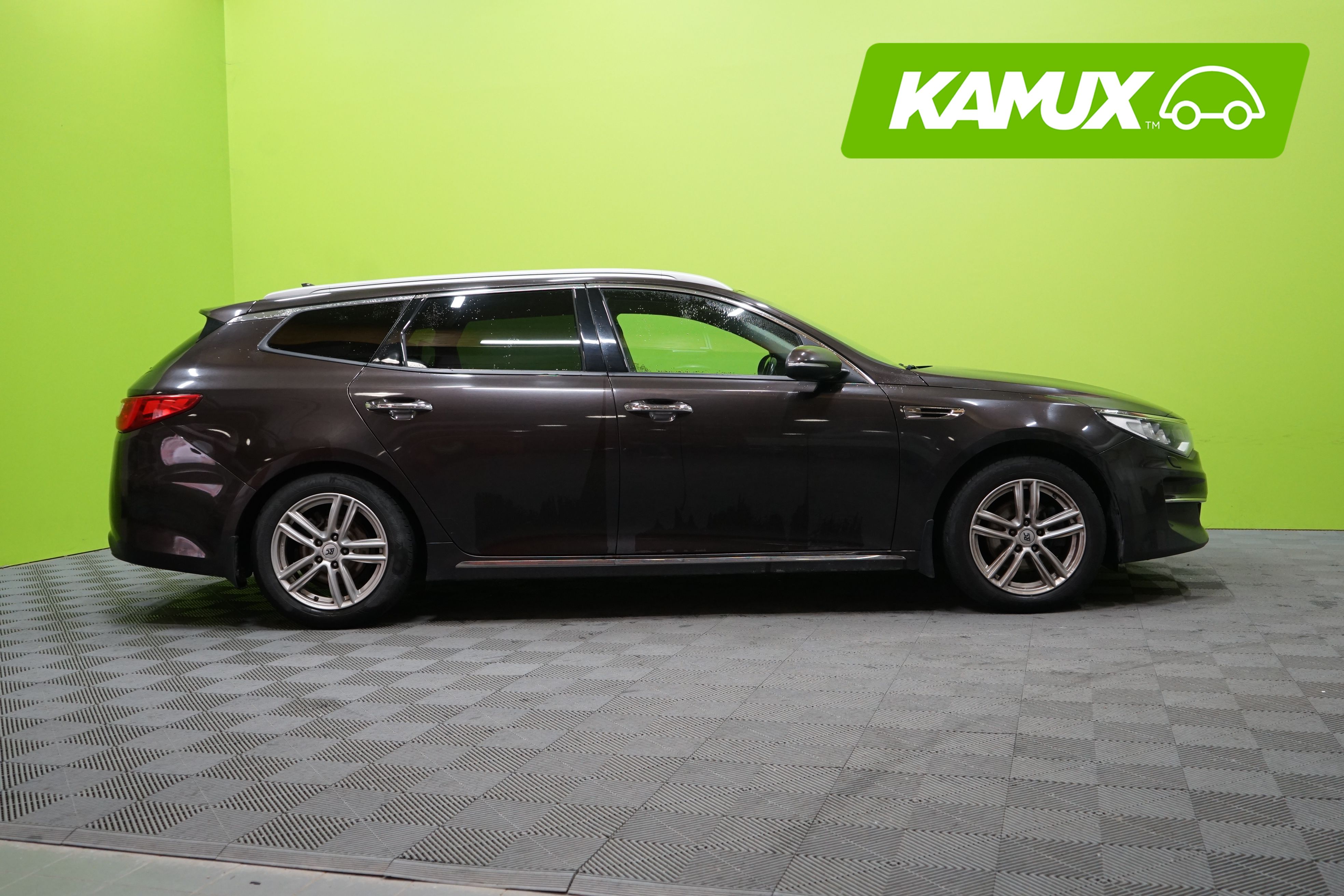 Kia Optima 1,7 CRDi ISG EX SW DCT A/T 2017, kuva 2/5