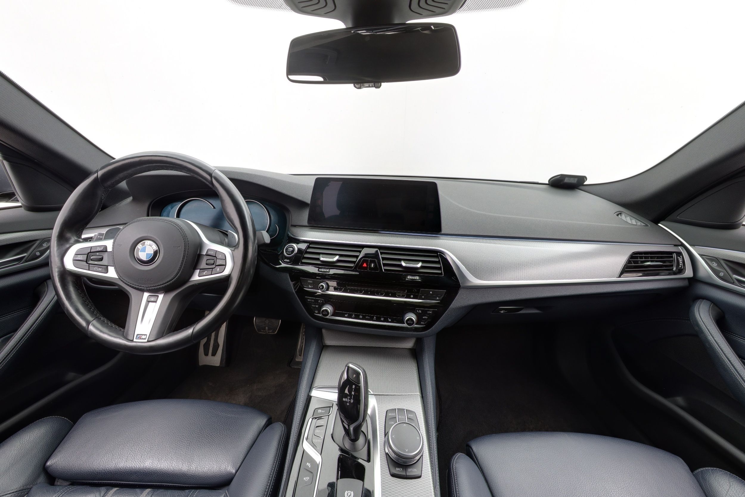 BMW 520 2017, kuva 7/23