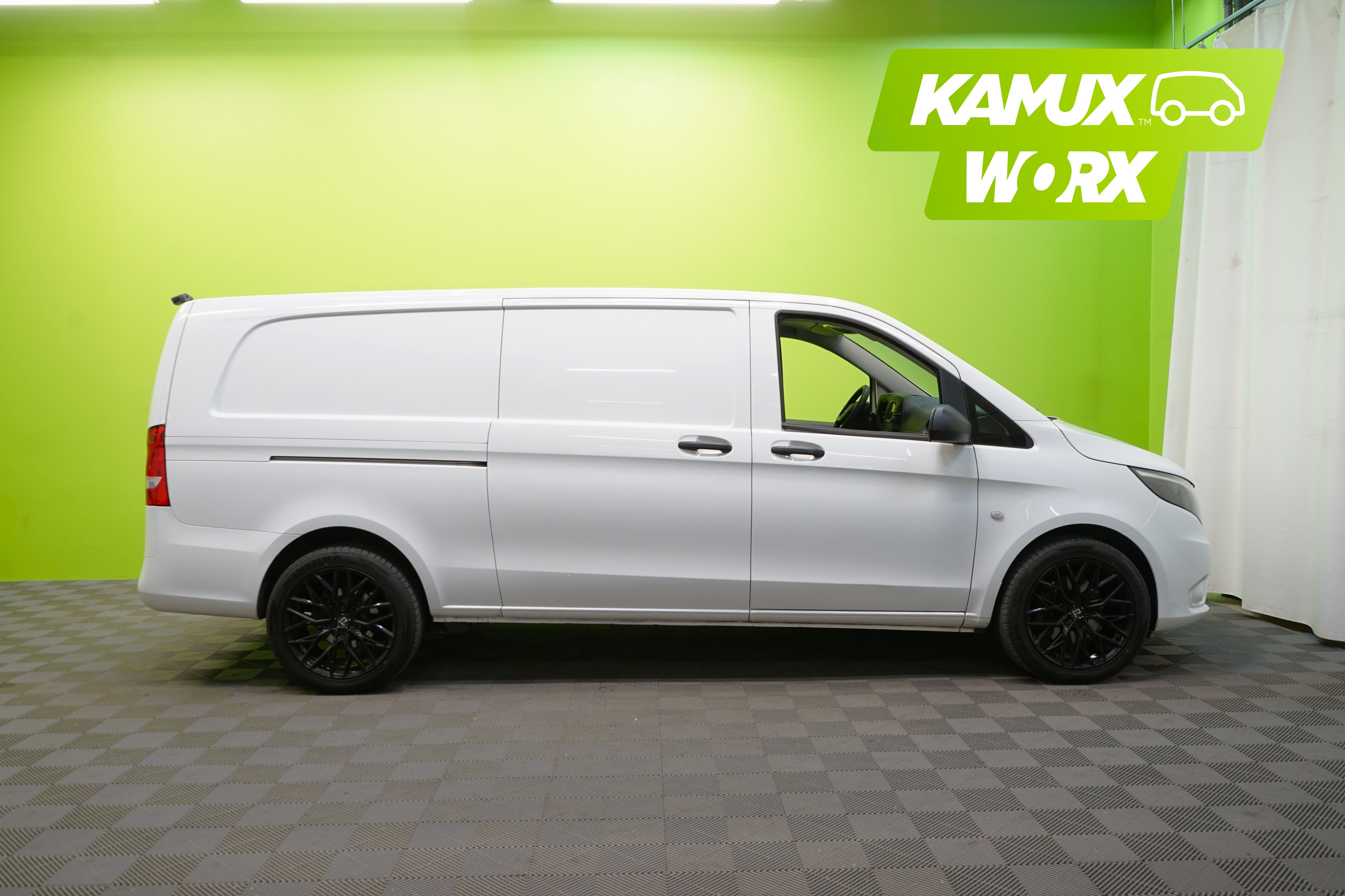 Mercedes-Benz Vito 114CDI 4x4 pitkä A3 A 2023, kuva 2/23